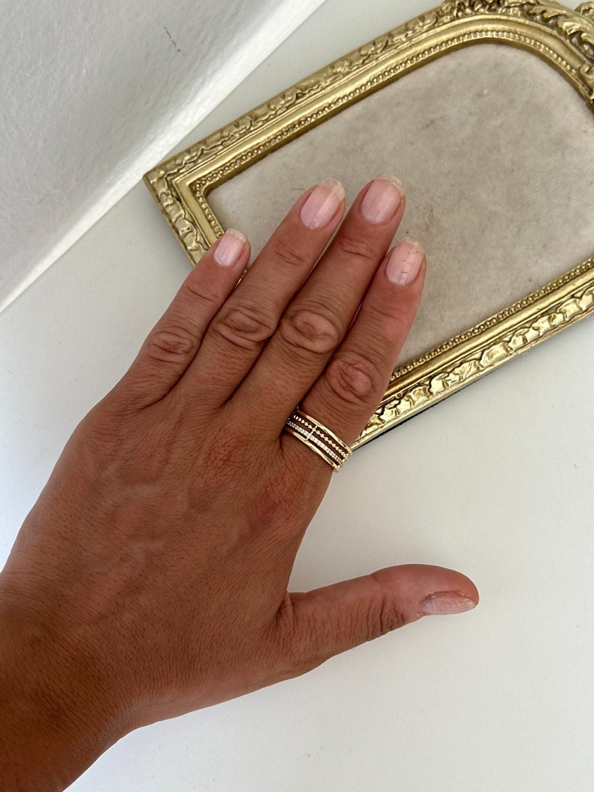 14K Gold Renkli Çoklu GörünümmTaş Dorika Detatlı Yüzük