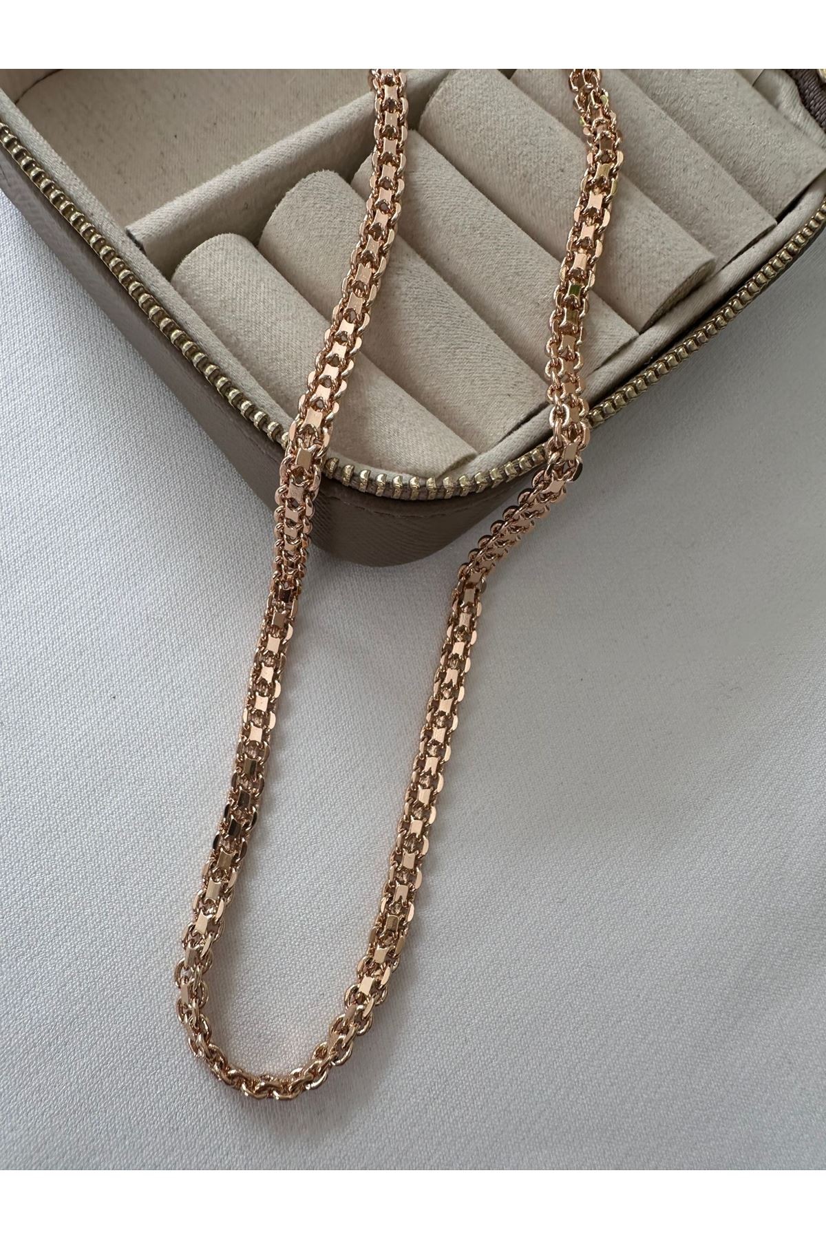 18K Rose Gold Renkli Köstek Kolye