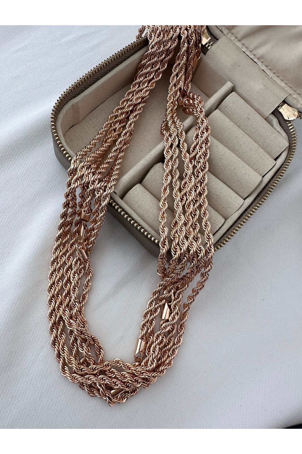 18K Rose Gold Renkli Orta Kalın Burgu Kolye