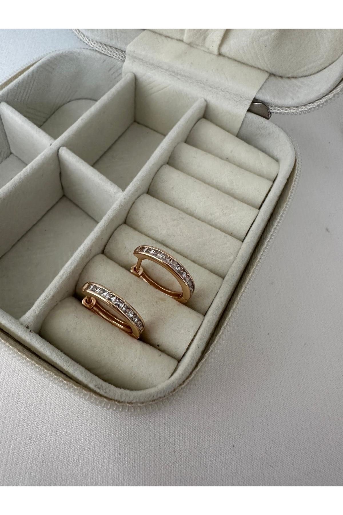 18K Rose Gold Renkli Halka Önü Kristal Taşlı Küpe
