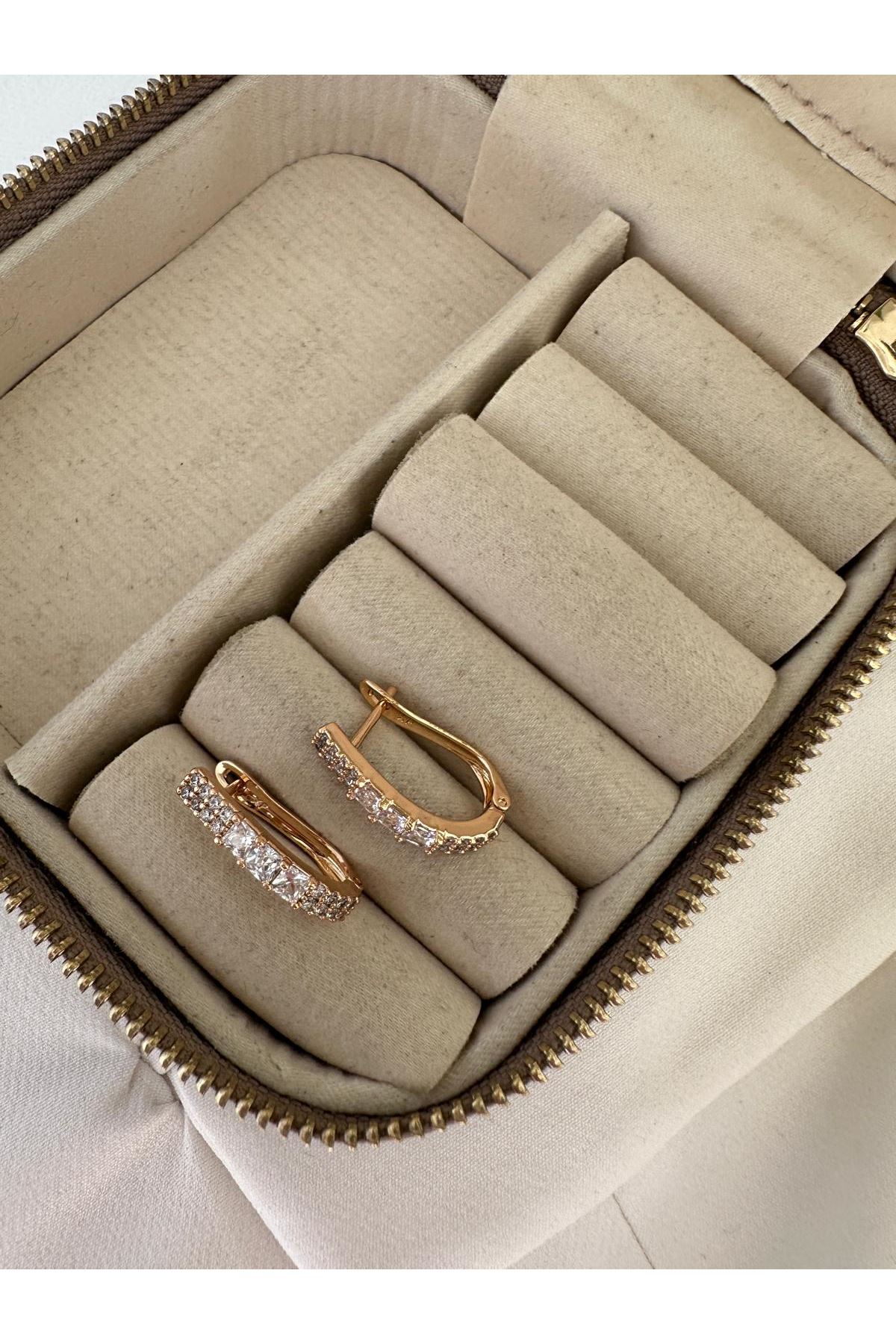 18K Rose Gold Renkli Lale Önü Gömme Kristal Taşlı Küpe