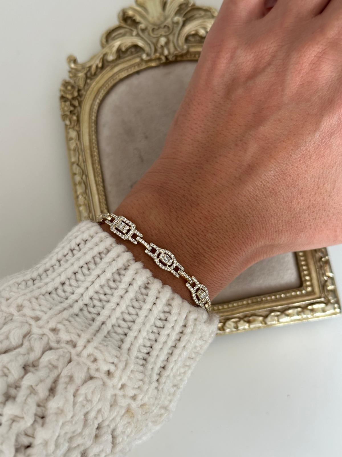 14K Gold Renkli Premium  Full  Taşlı Geometrik Kesim Bileklik