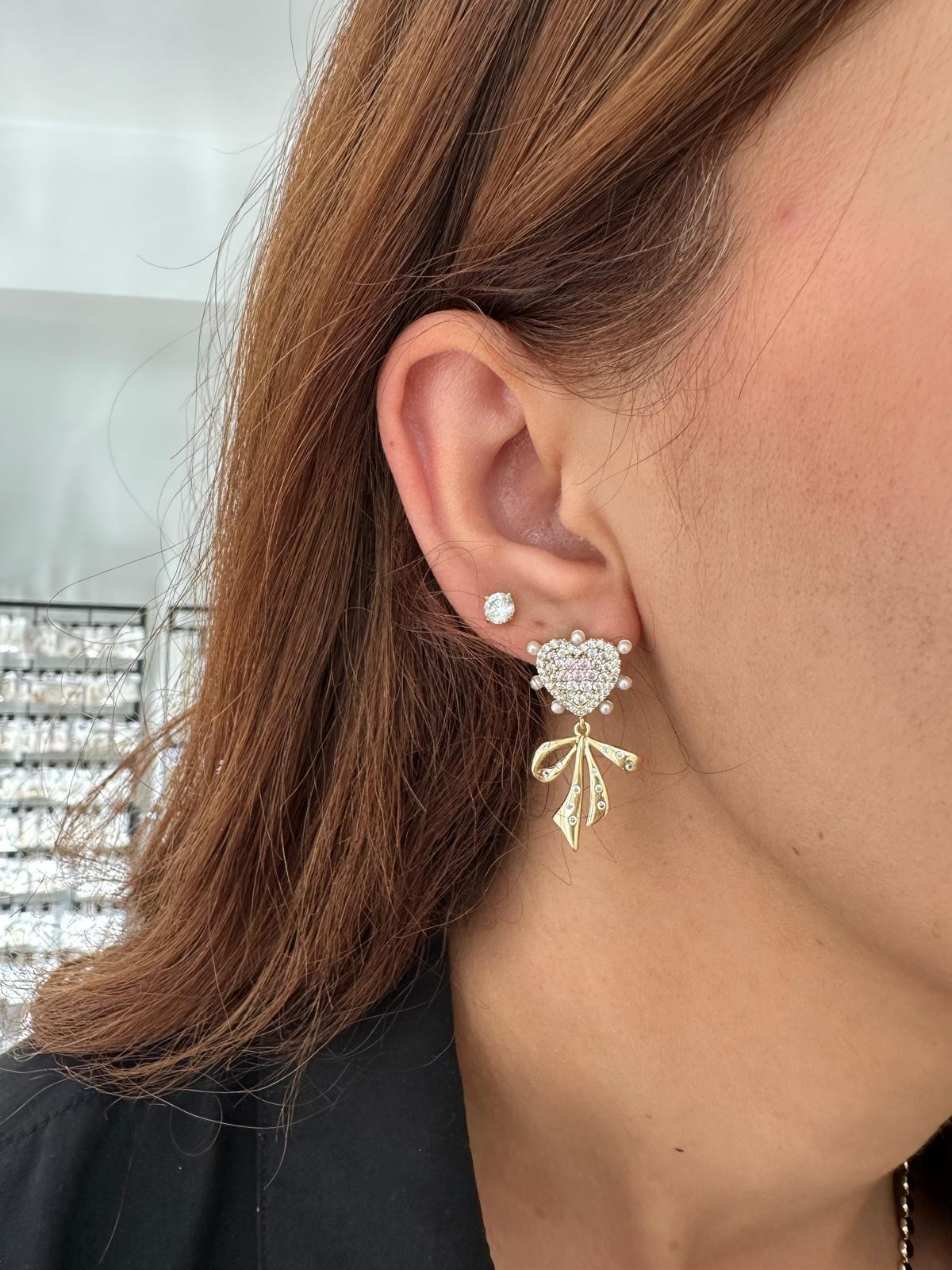 14K Gold Pembe Pembe Montür Taşlı Kalp Fiyonk İncili Küpe