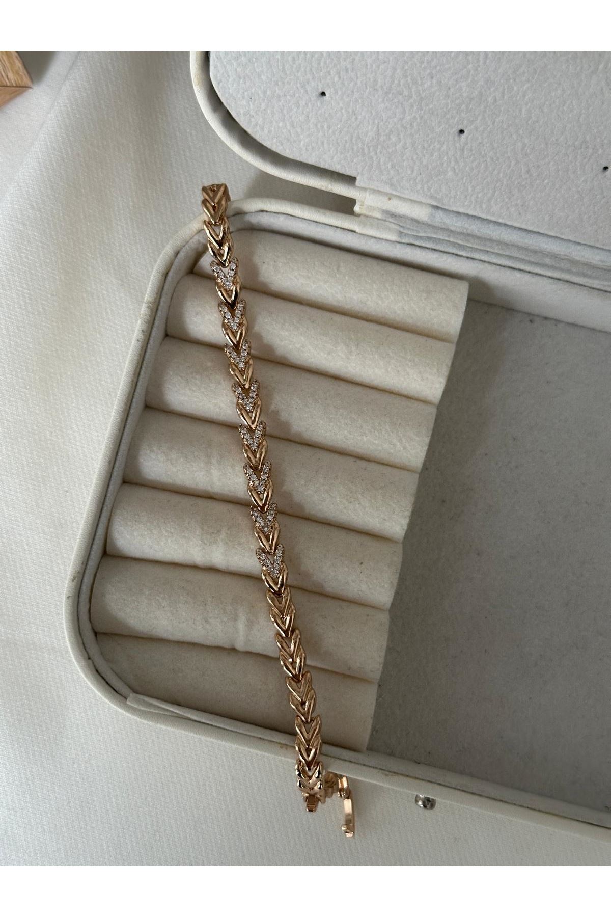 18K Rose Gold Renkli V Kesim Taşlı Bileklik