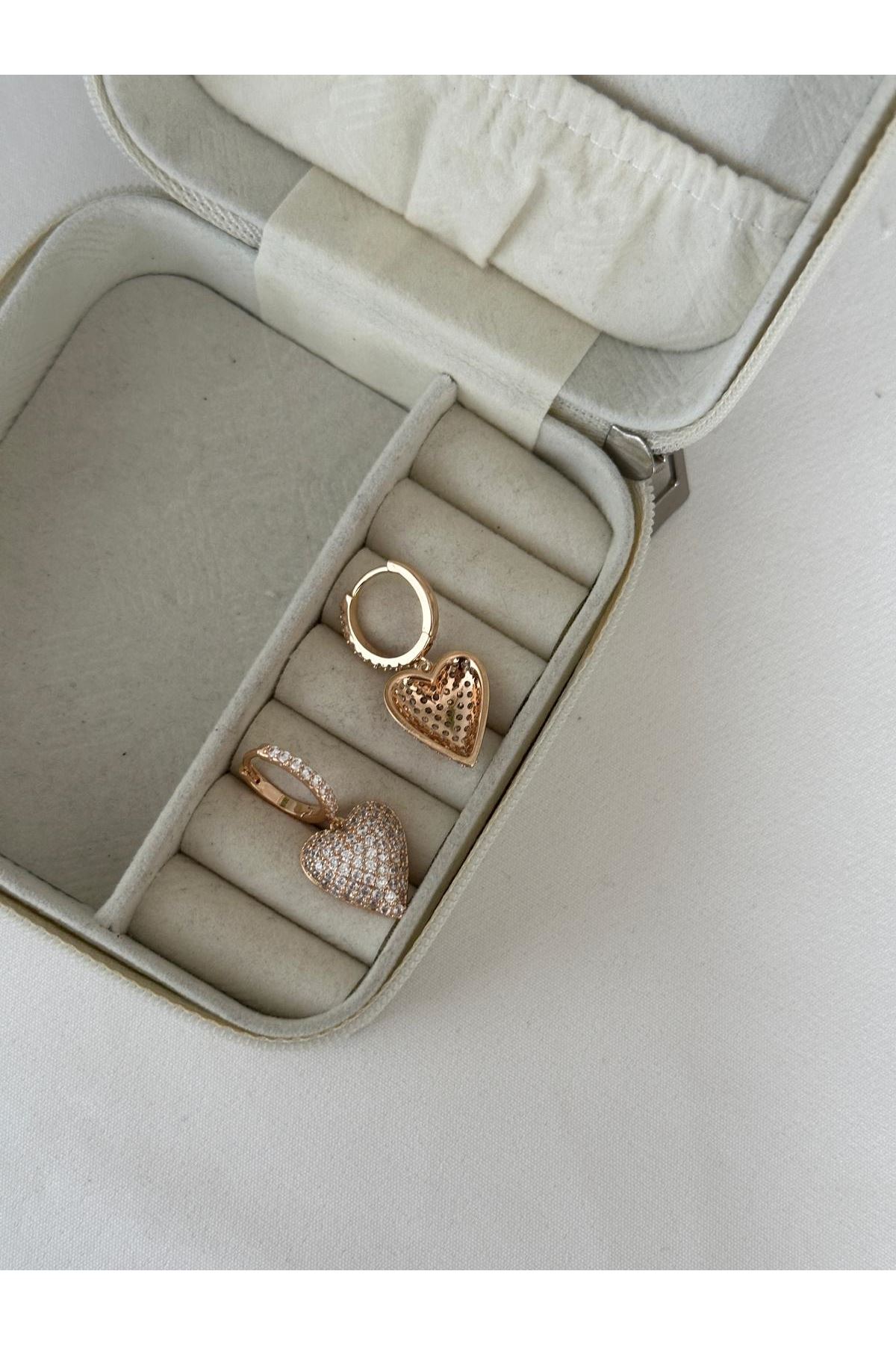 18K Rose Gold Renkli Kalp Full Bomb Halka Taşlı Küpe