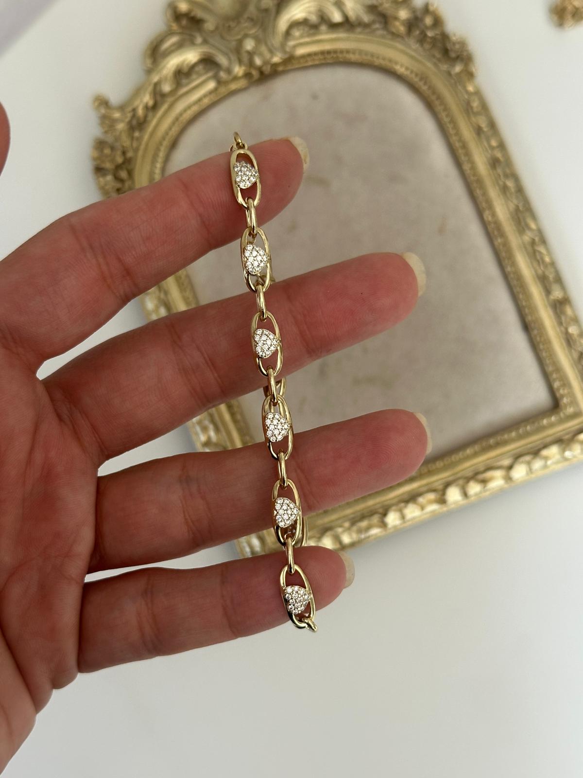 14K Gold Renkli Oval Kesim İçi Full Kalp Taşlı Bileklik