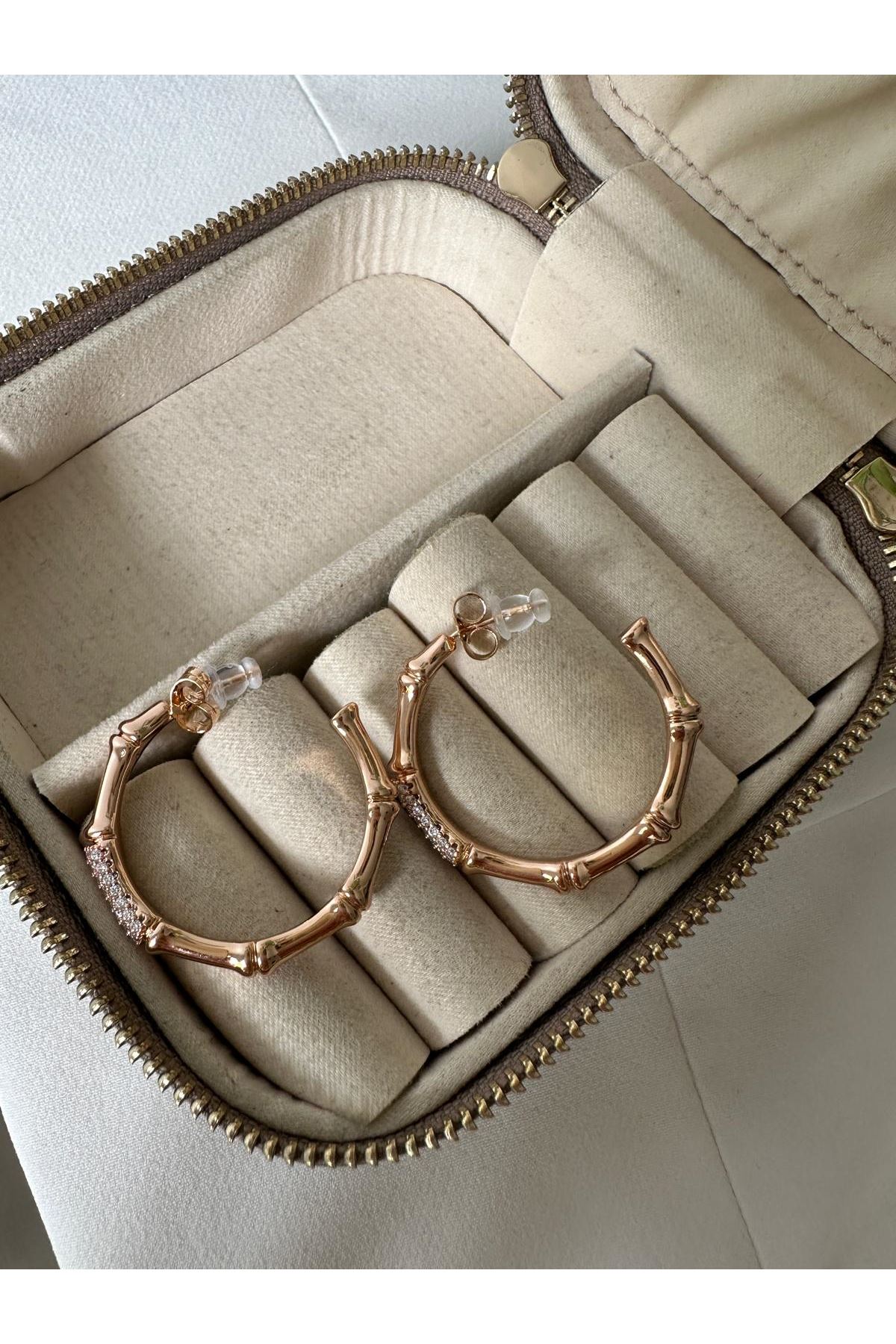 18K Rose Gold Renkli Yarım Halka Bomb Gömme Taşlı Küpe