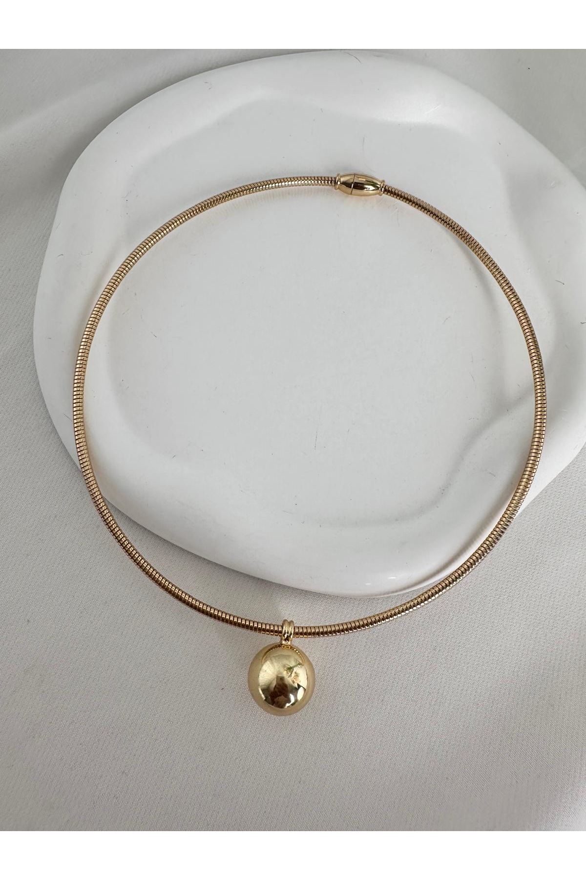 Top Detay Mıknatıslı Yumuşak Choker