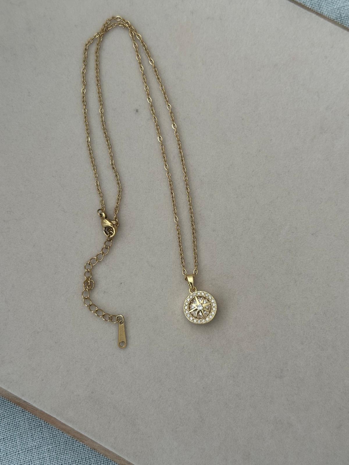 14K Gold Renkli Pusula Taşlı Kolye