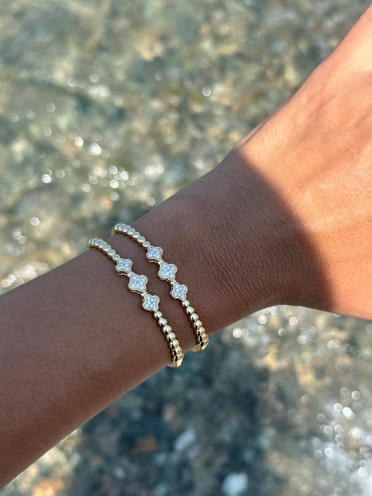 14K Gold Renkli Üç Yonca Taşlı Kelepçe