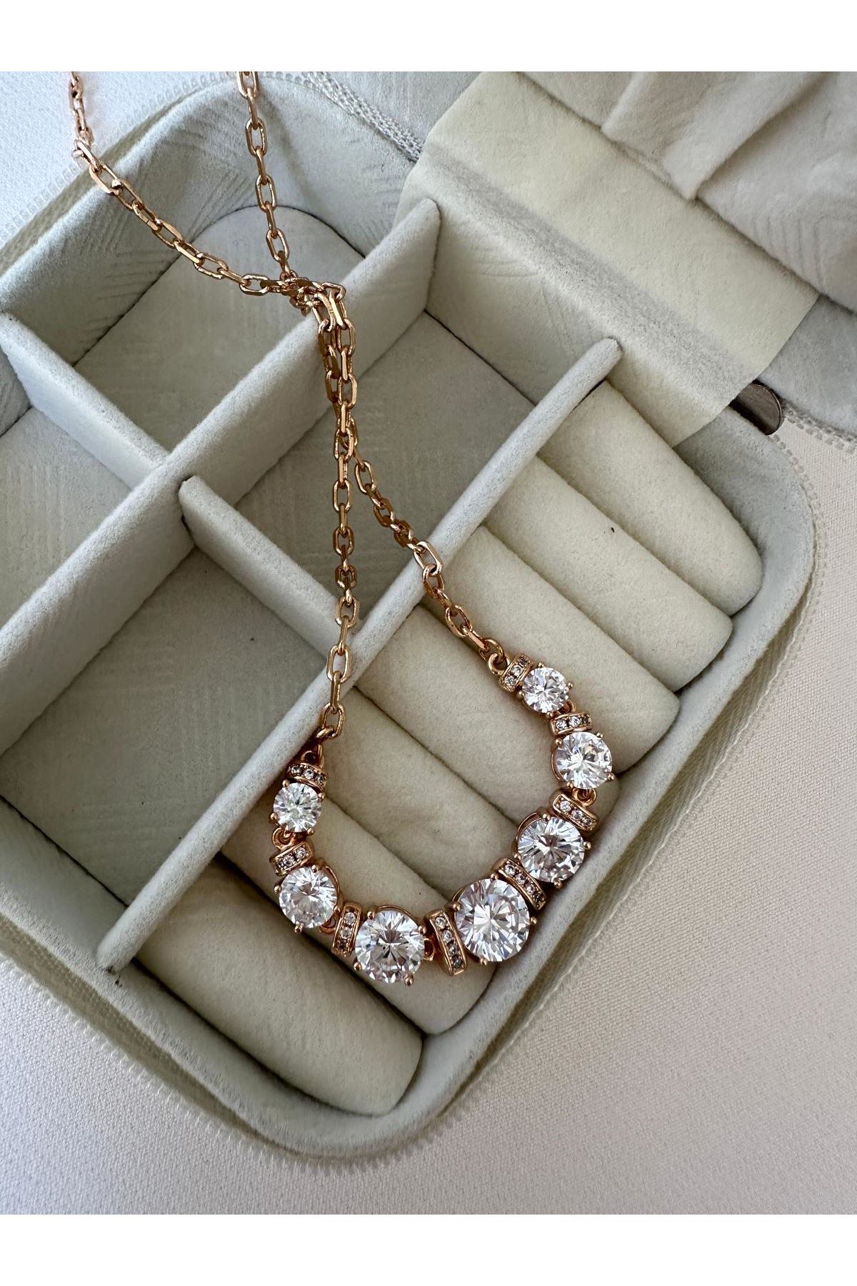 18K Rose Gold Renkli Yuvarlak Kesim Renkli Taşlı Zincir Kolye