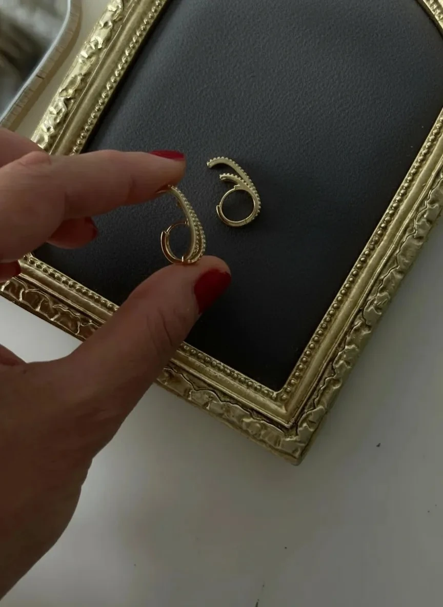 14K Gold Renkli İkili Şerit Taşlı Ear Cuplu Küpe