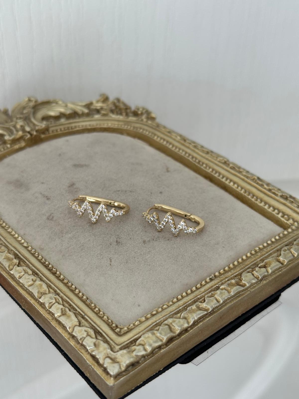 14K Gold Renkli Zikzak Kesim Taşlı Küpe