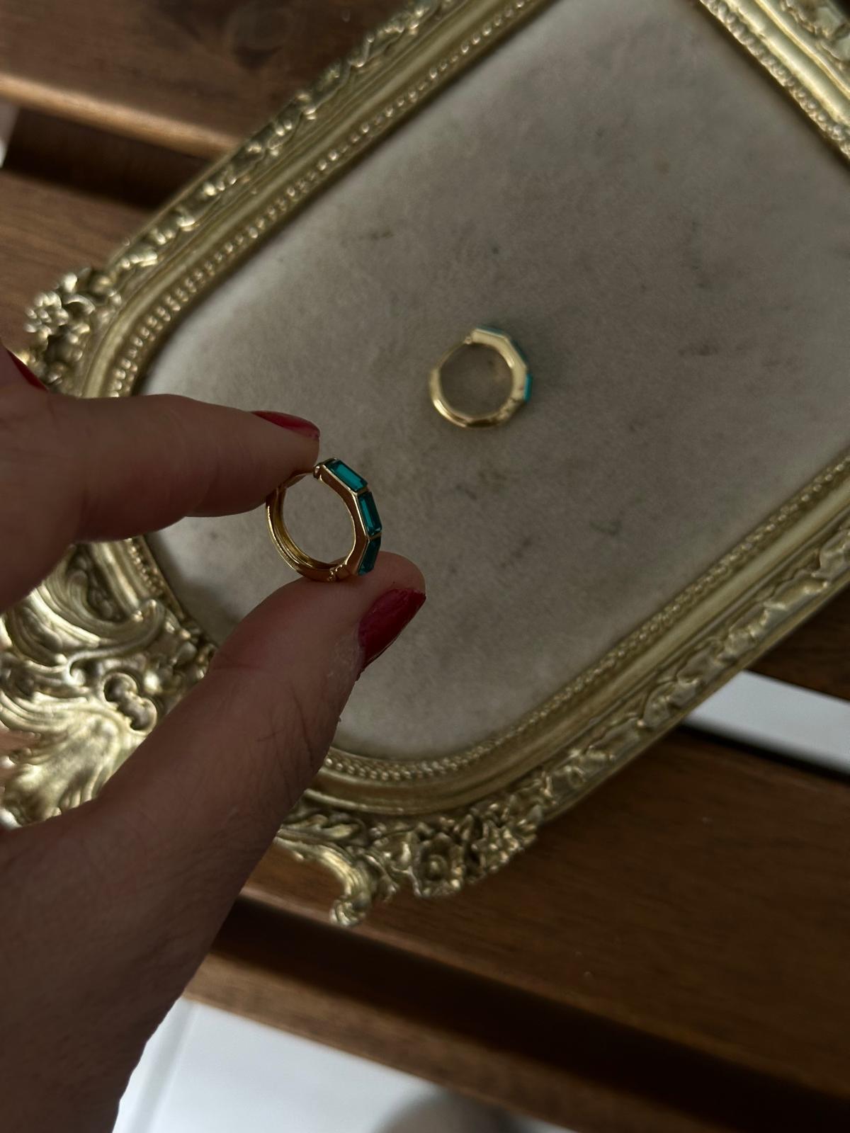 14K Gold Renkli Halka Swaroski Mavi Üç Dikdörtgen Taşlı Küpe