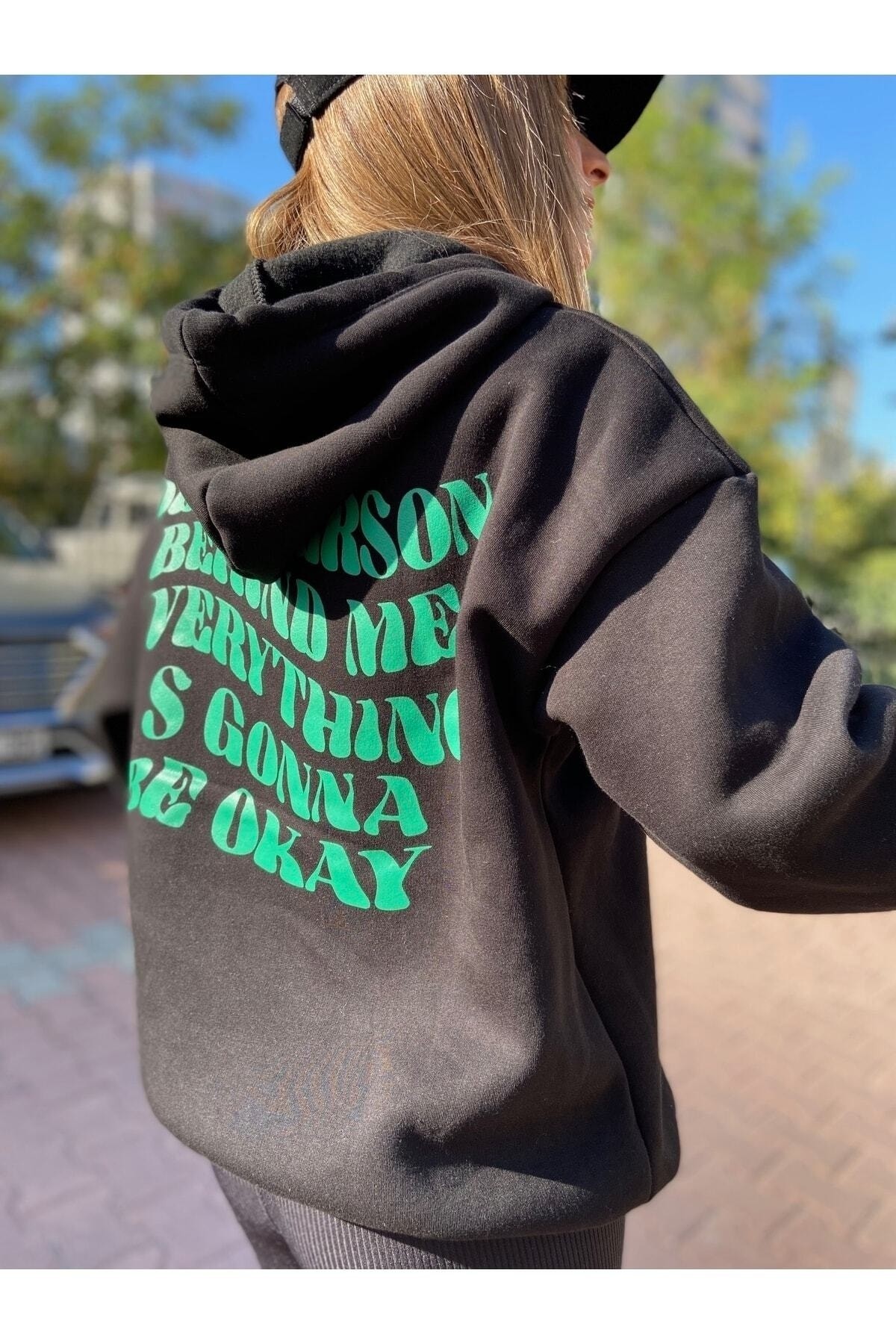 Kadın Sırt Baskılı Kapüşonlu Sweatshirt