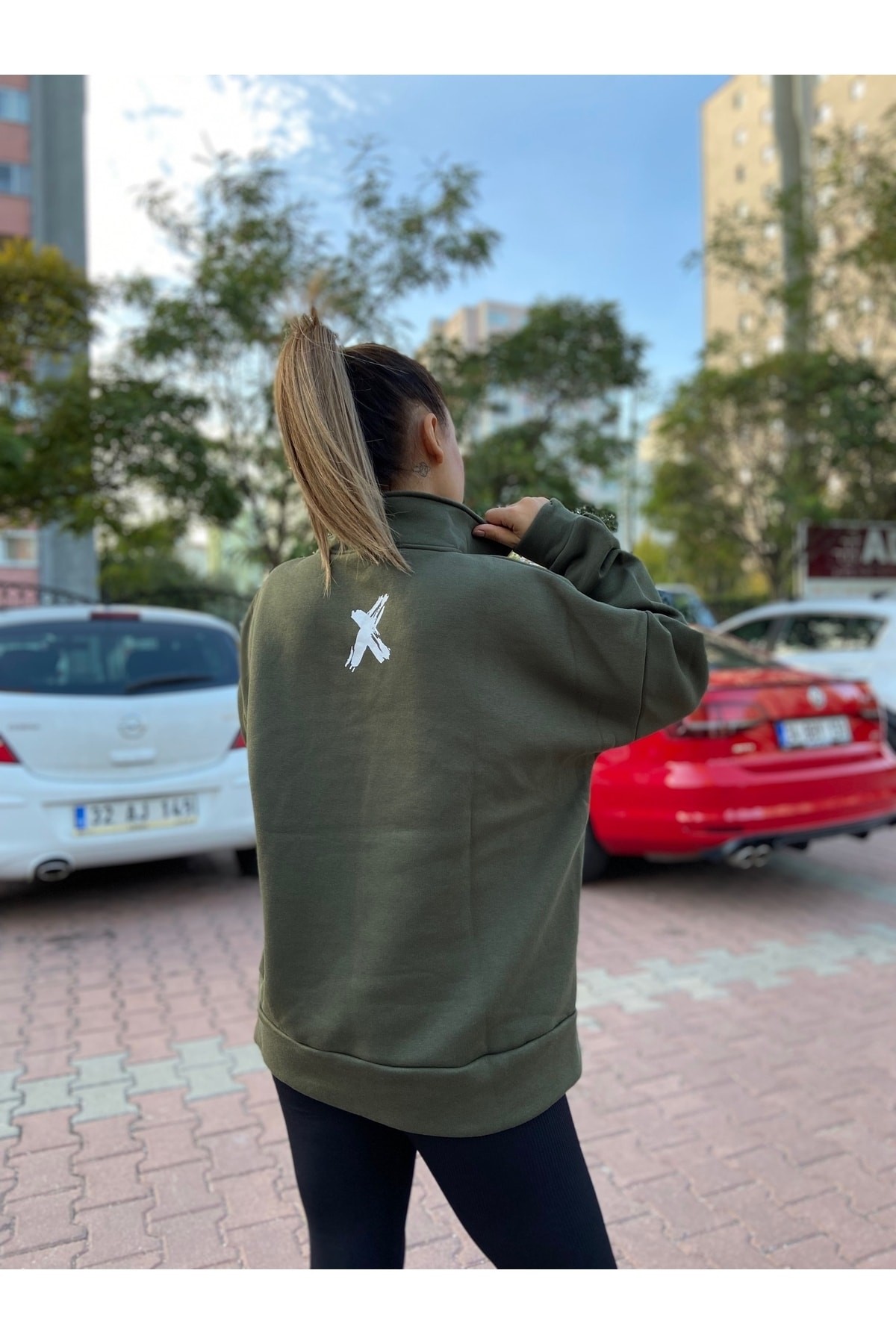 Yeşil Hakim Yaka Kadın Sweatshirt