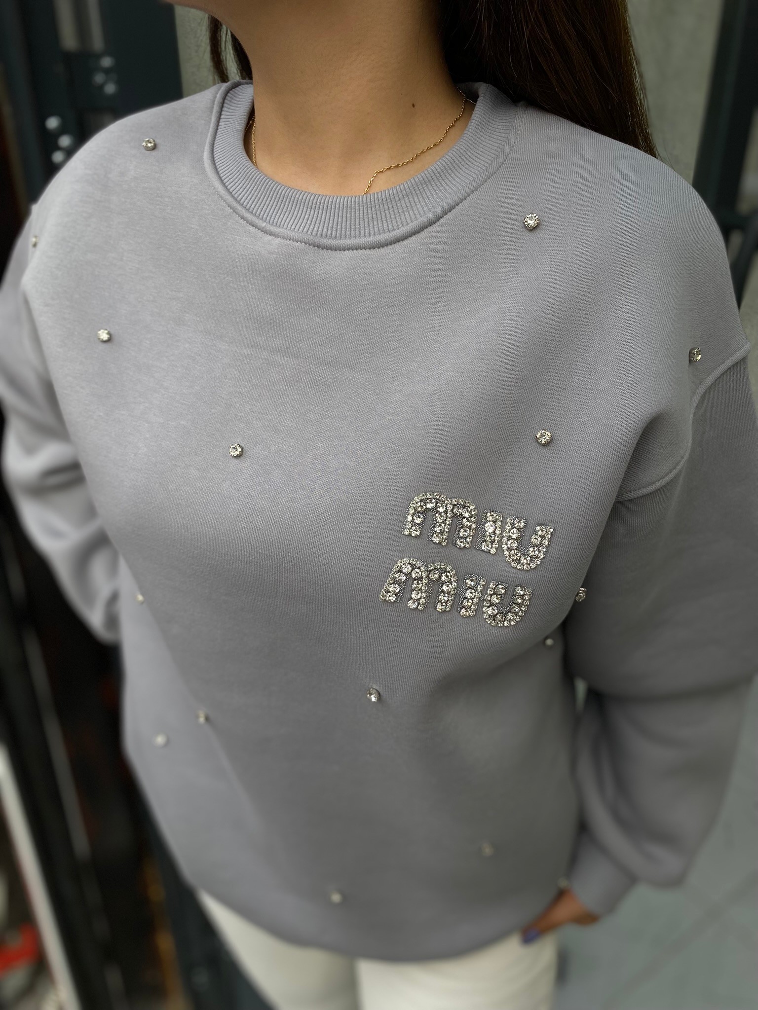 Taş Detay Sweatshirt