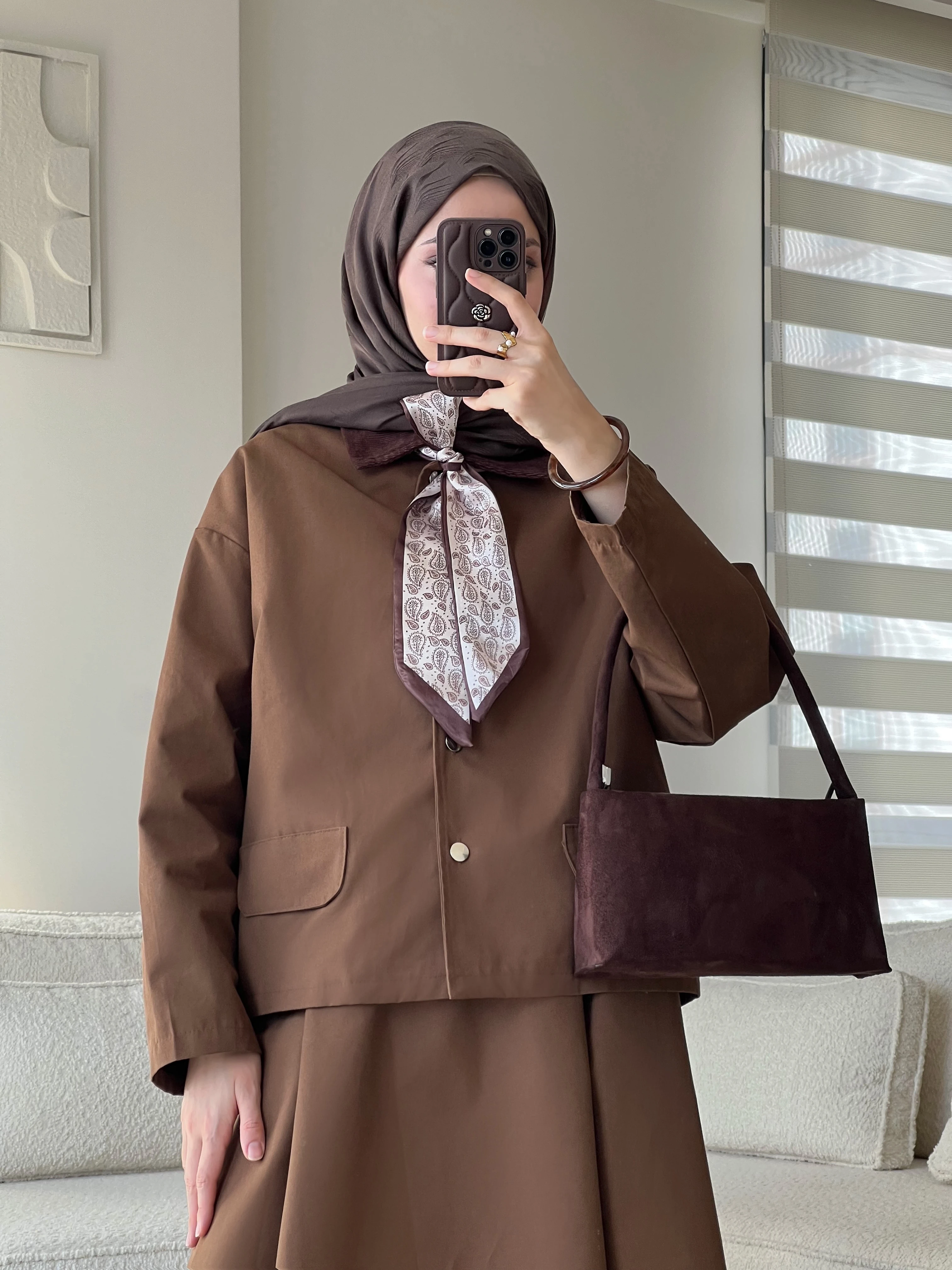 Kadife Yaka Gabardin Ceket Takım