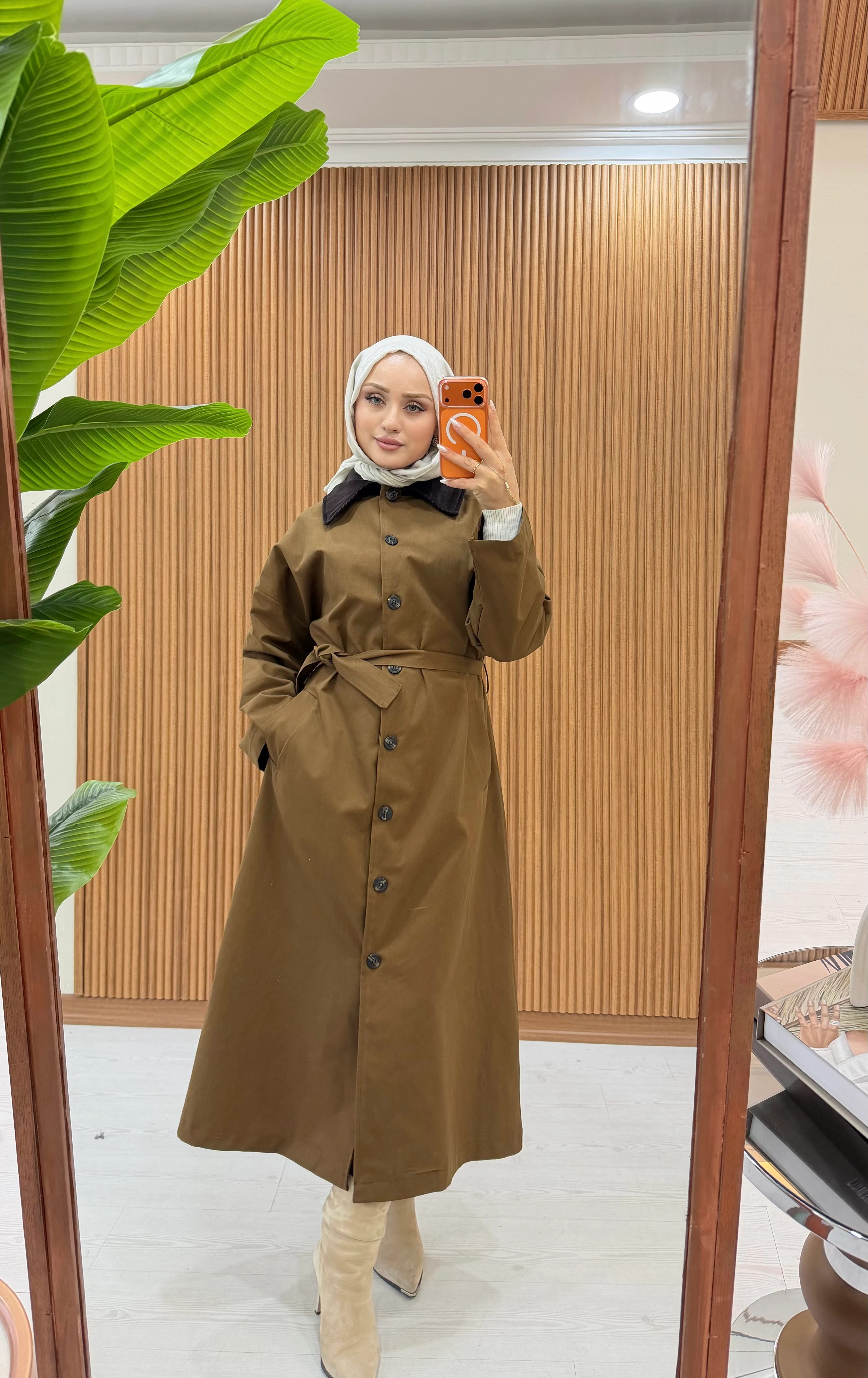 Kadife Yaka Trençkot 