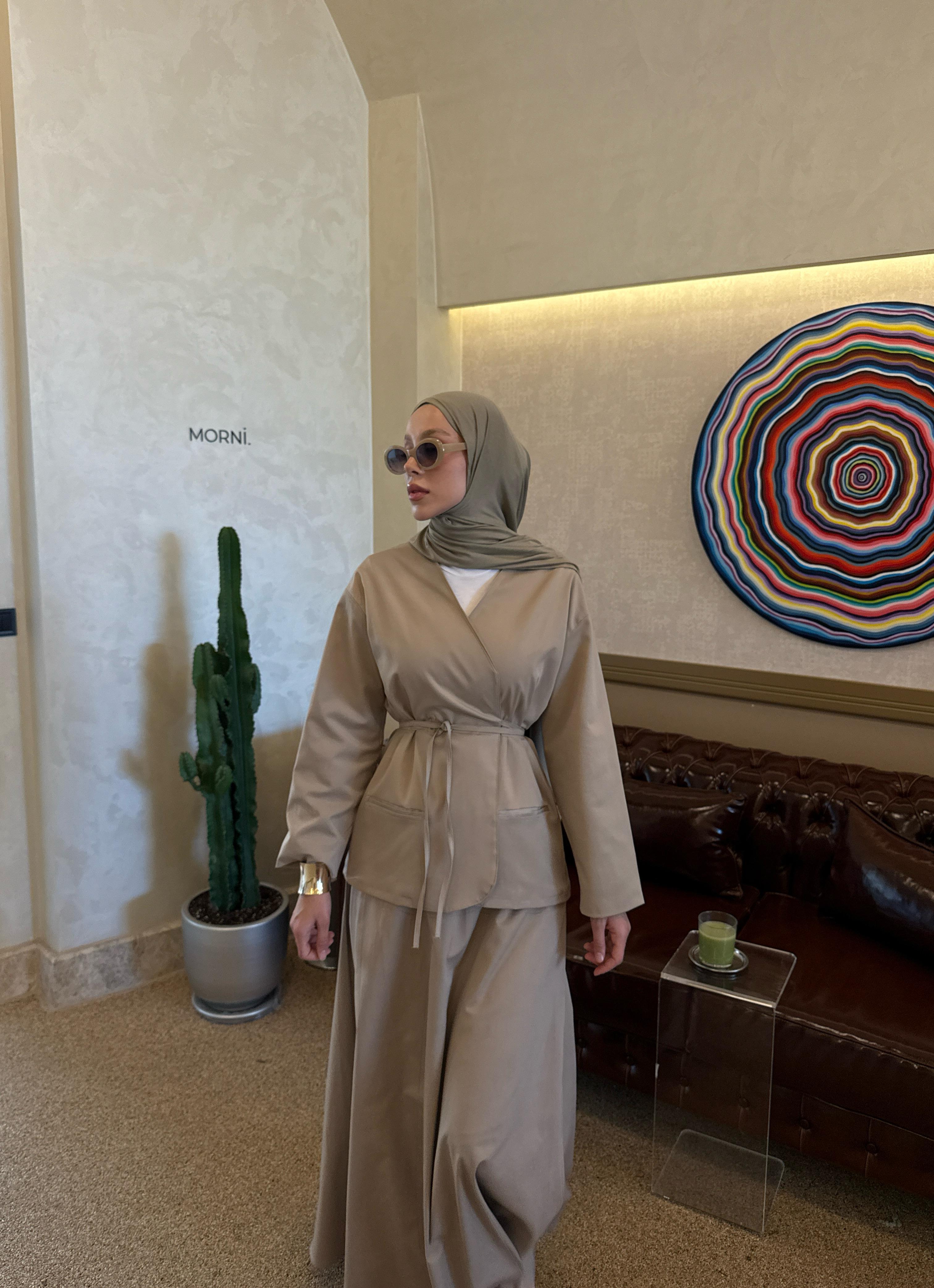 Belden Bağlamalı Ceket Takım