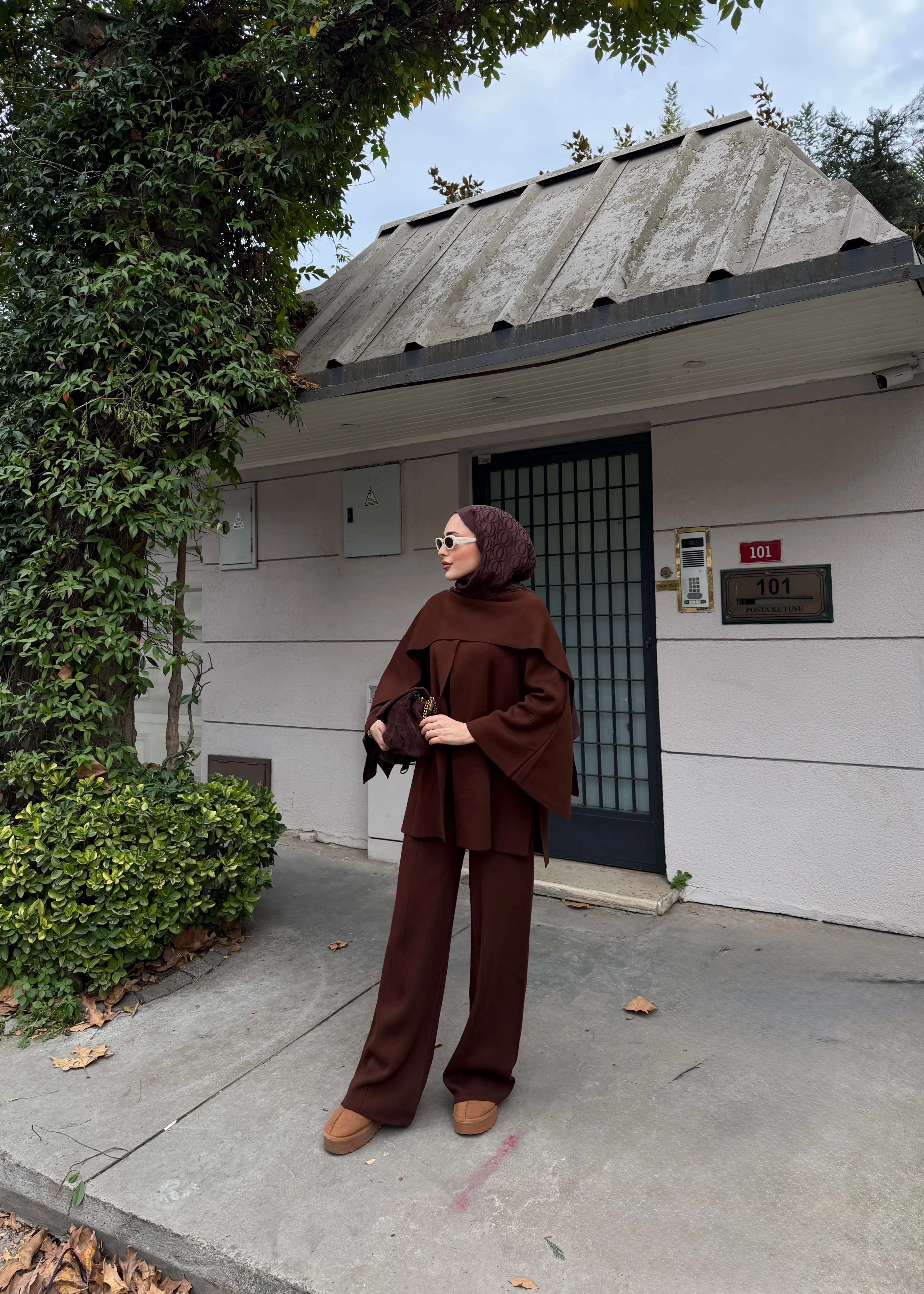 ŞAL YAKA TRİKO TAKIM