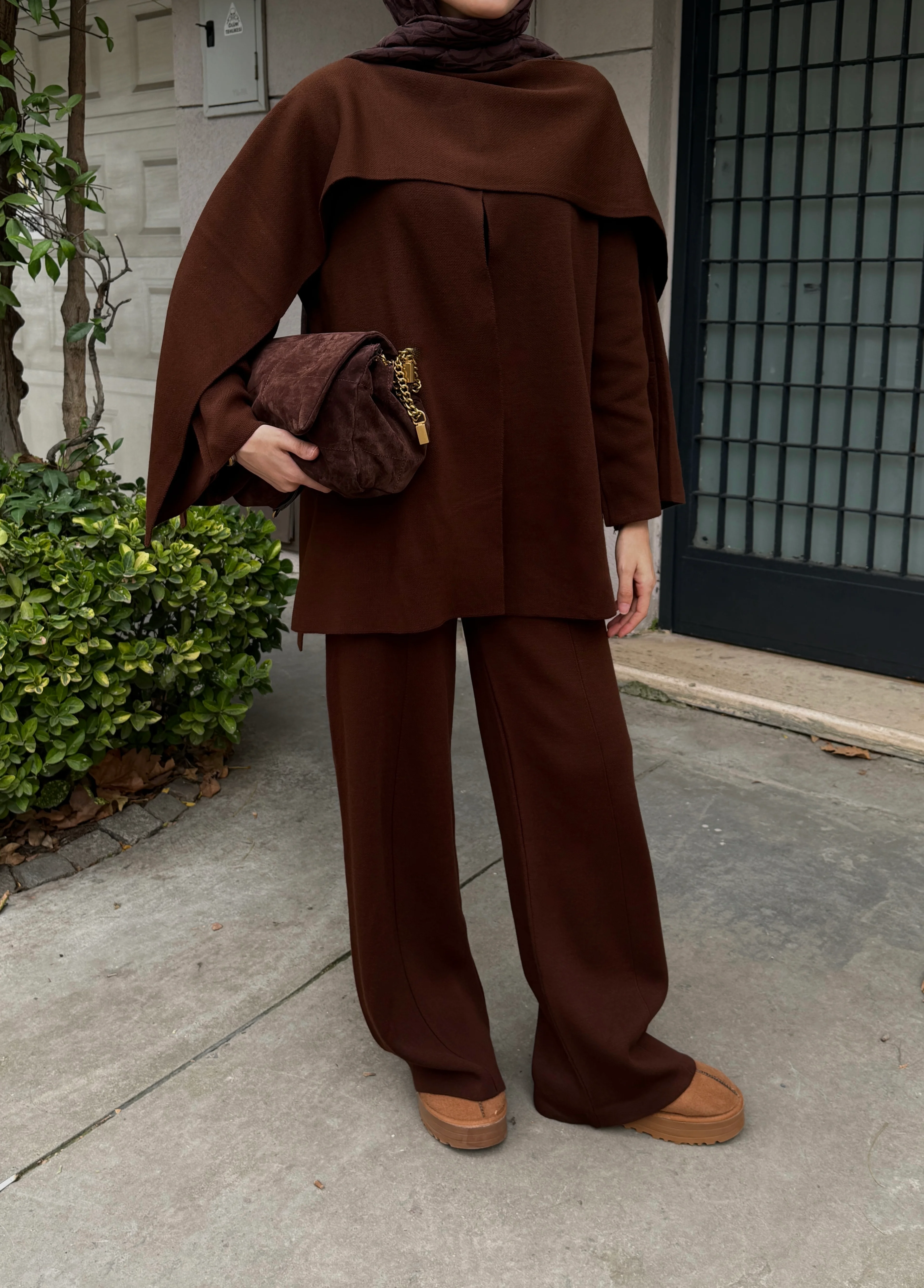 ŞAL YAKA TRİKO TAKIM