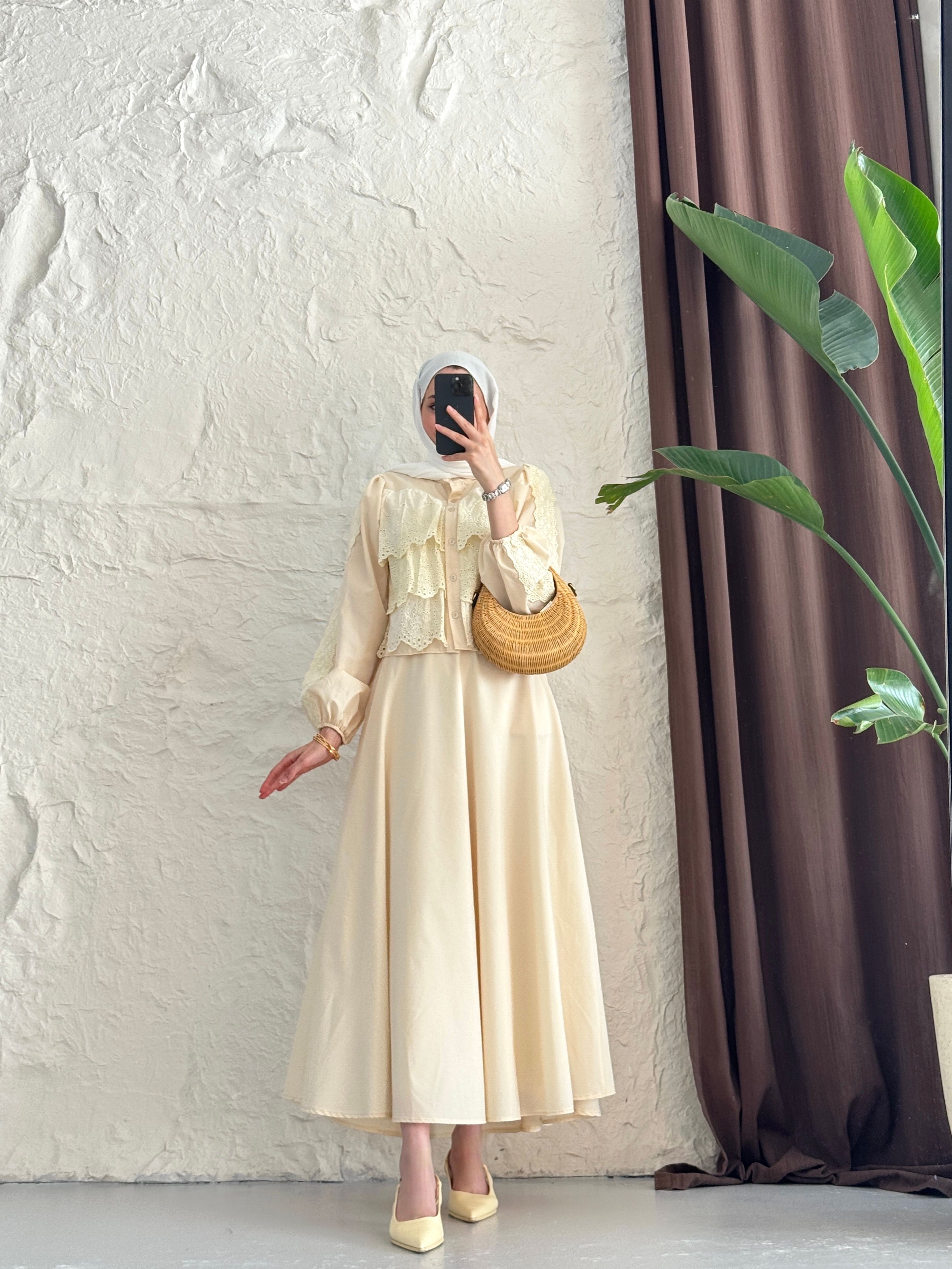 GÜPÜR DETAYLI TAKIM - BUTTER YELLOW