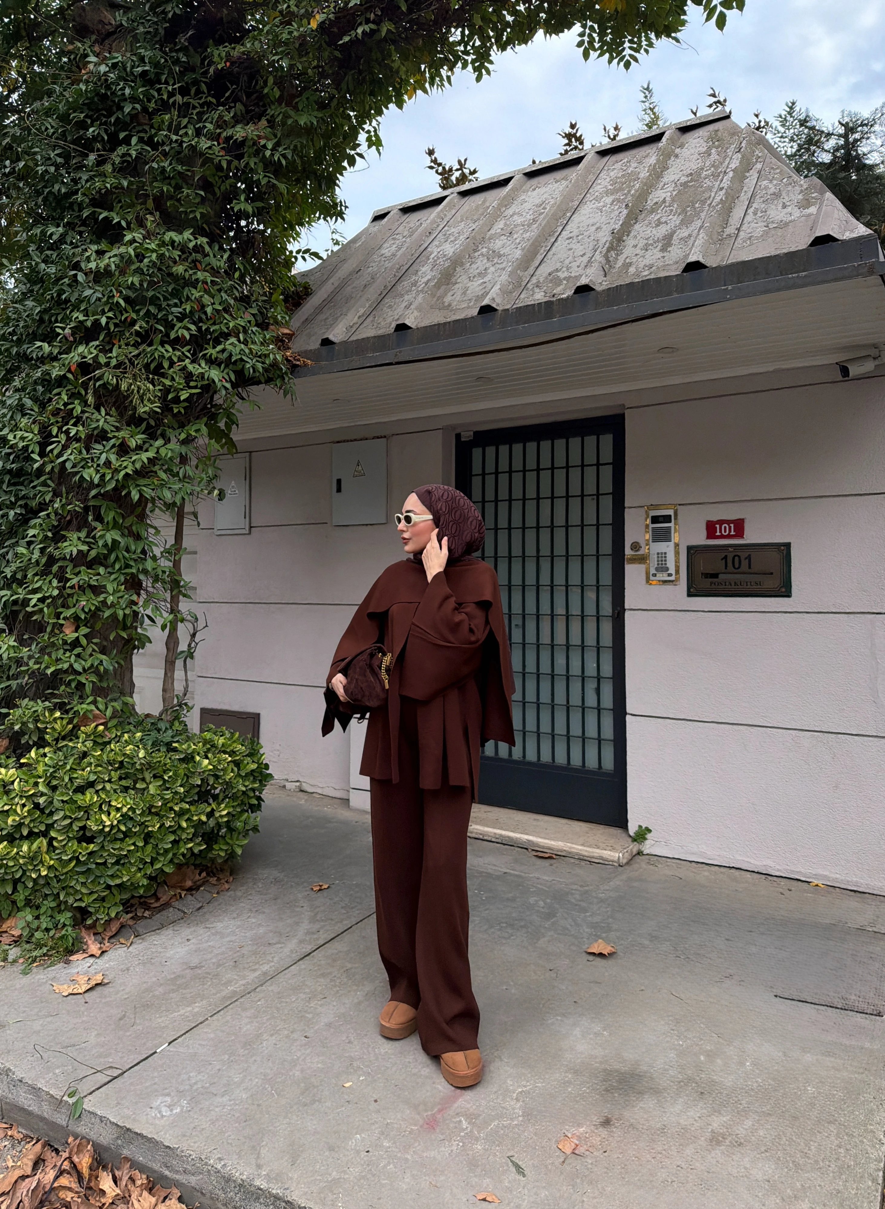 ŞAL YAKA TRİKO TAKIM