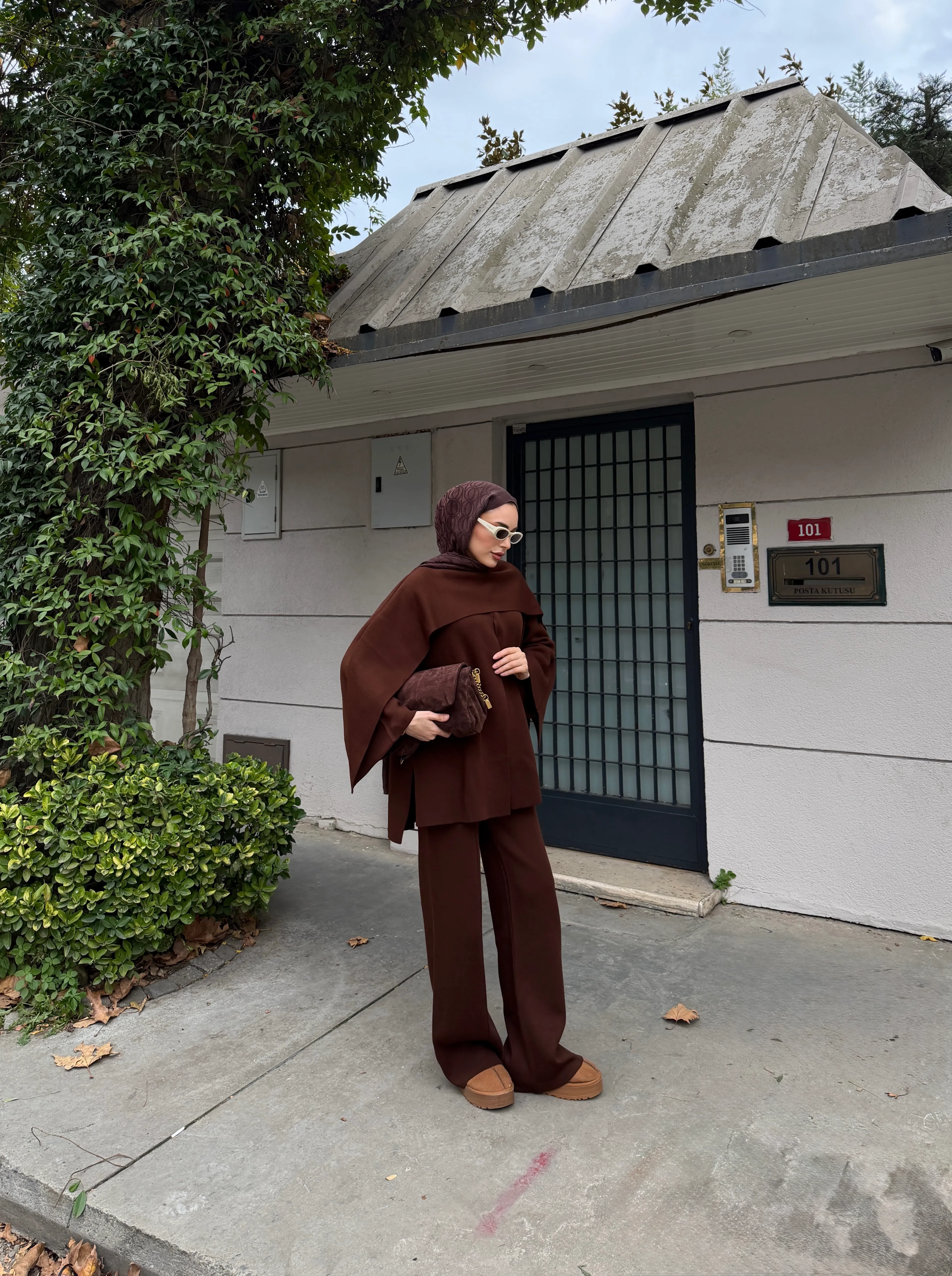 ŞAL YAKA TRİKO TAKIM