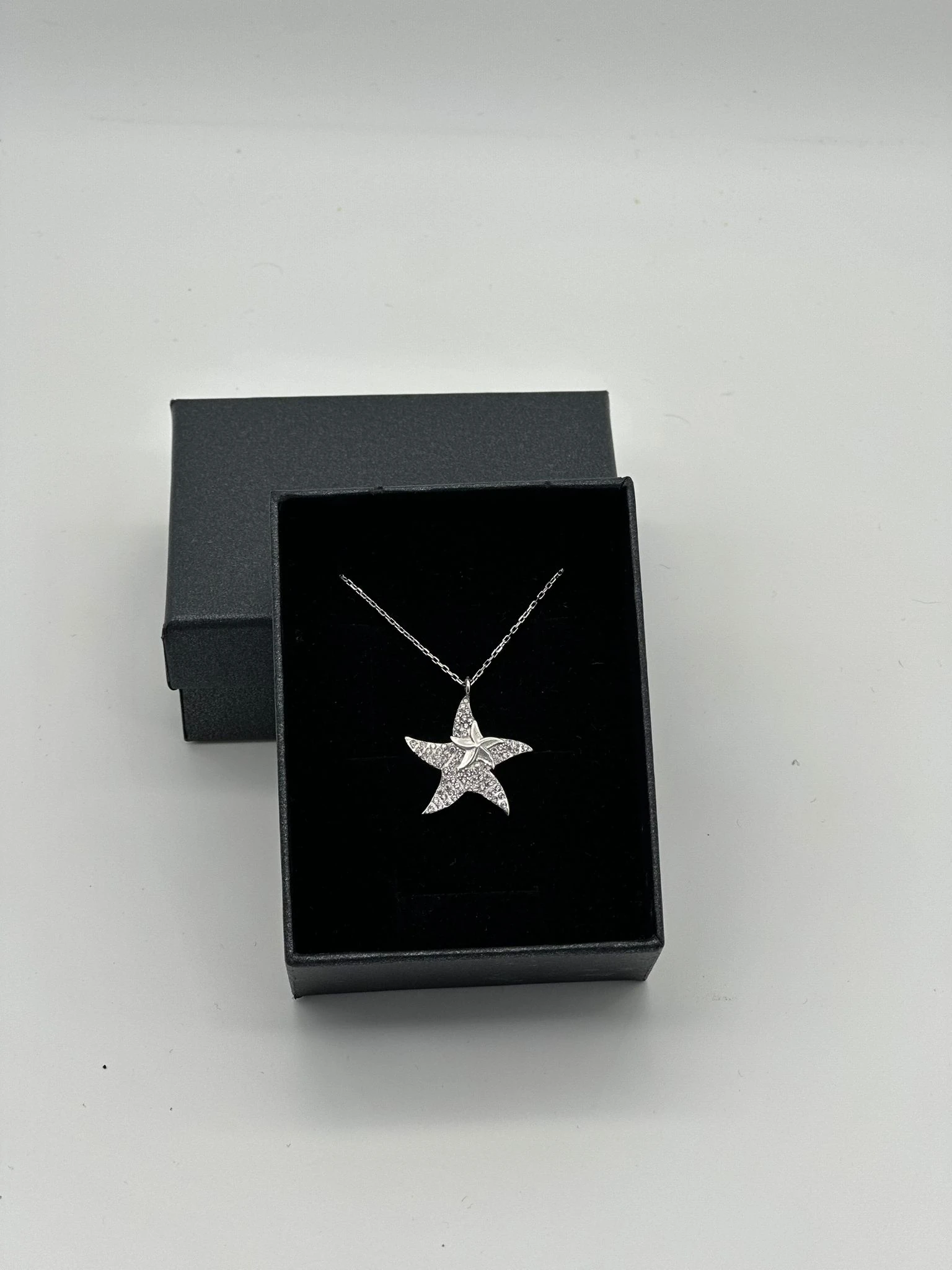 DENİZ YILDIZI MODELİ 925 AYAR GÜMÜŞ KOLYE