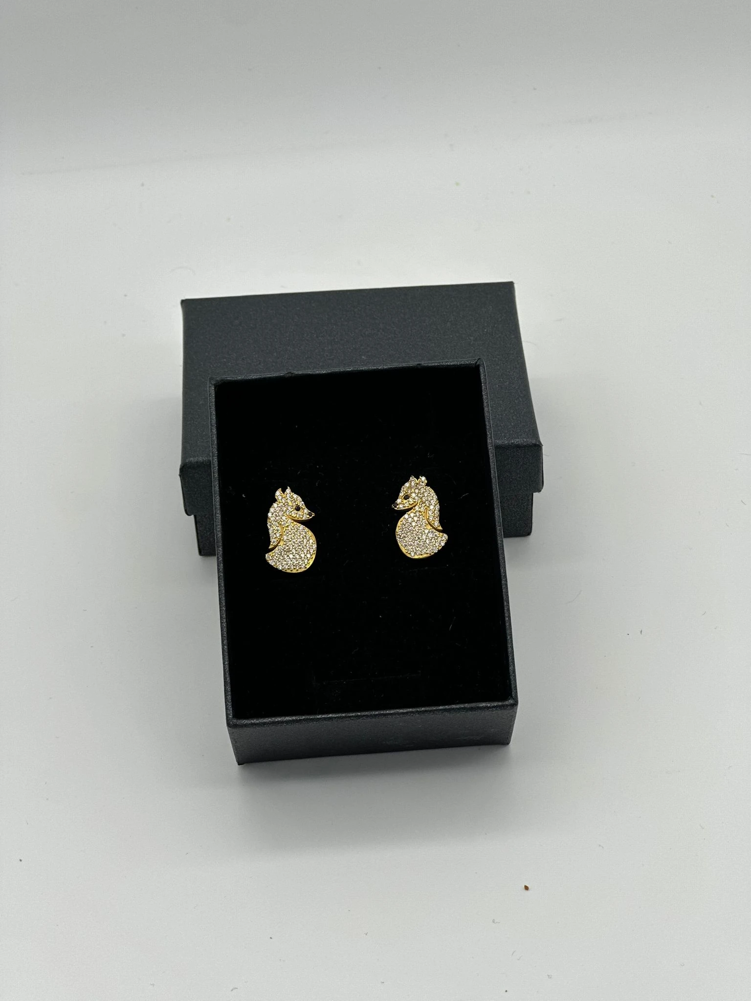 TİLKİ MODELİ 18K GOLD KAPLAMA 925 AYAR GÜMÜŞ KÜPE