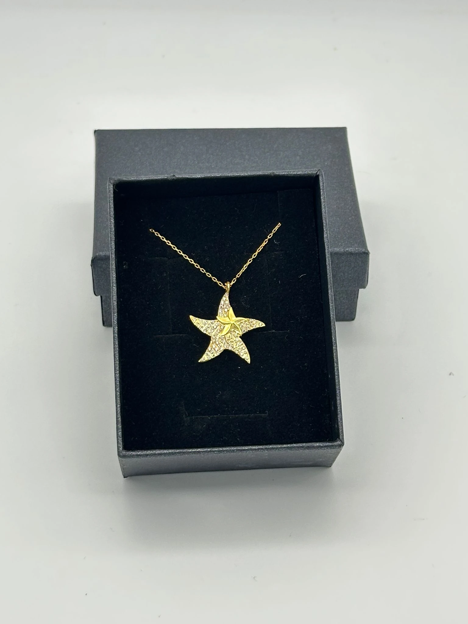 DENİZ YILDIZI MODELİ 18K GOLD KAPLAMA 925 AYAR GÜMÜŞ KOLYE