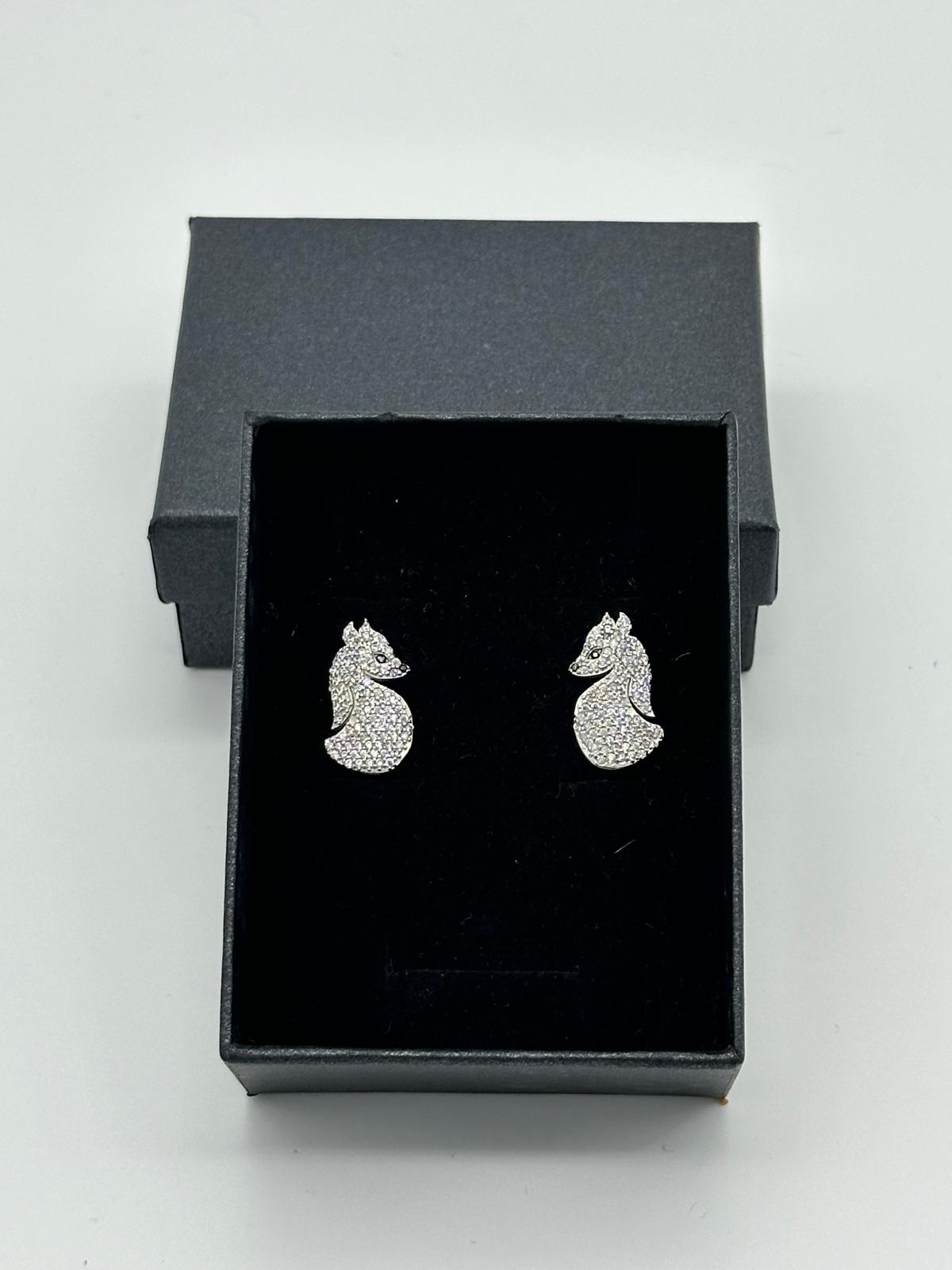 TİLKİ MODELİ 925 AYAR GÜMÜŞ KÜPE