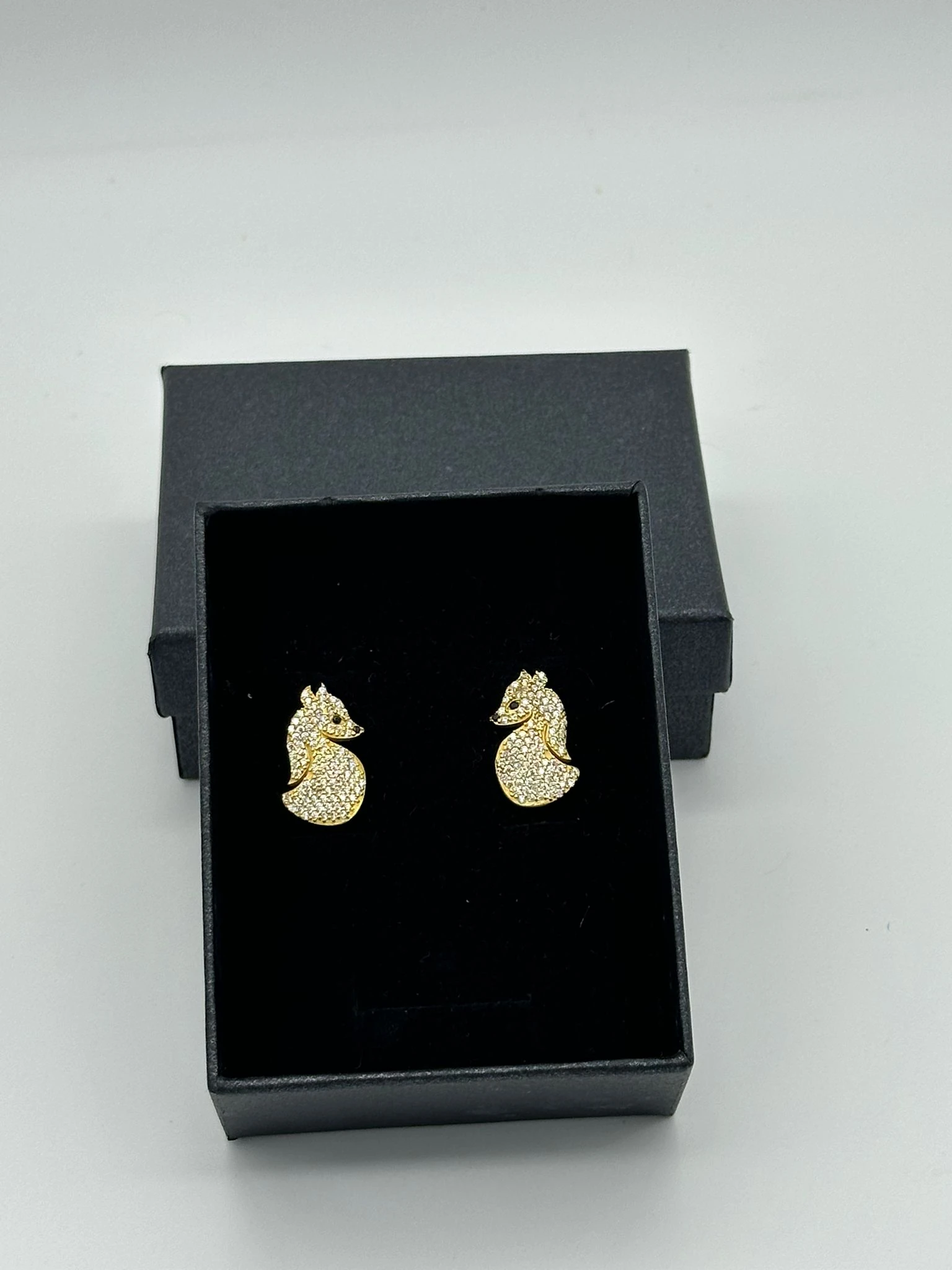 TİLKİ MODELİ 18K GOLD KAPLAMA 925 AYAR GÜMÜŞ KÜPE