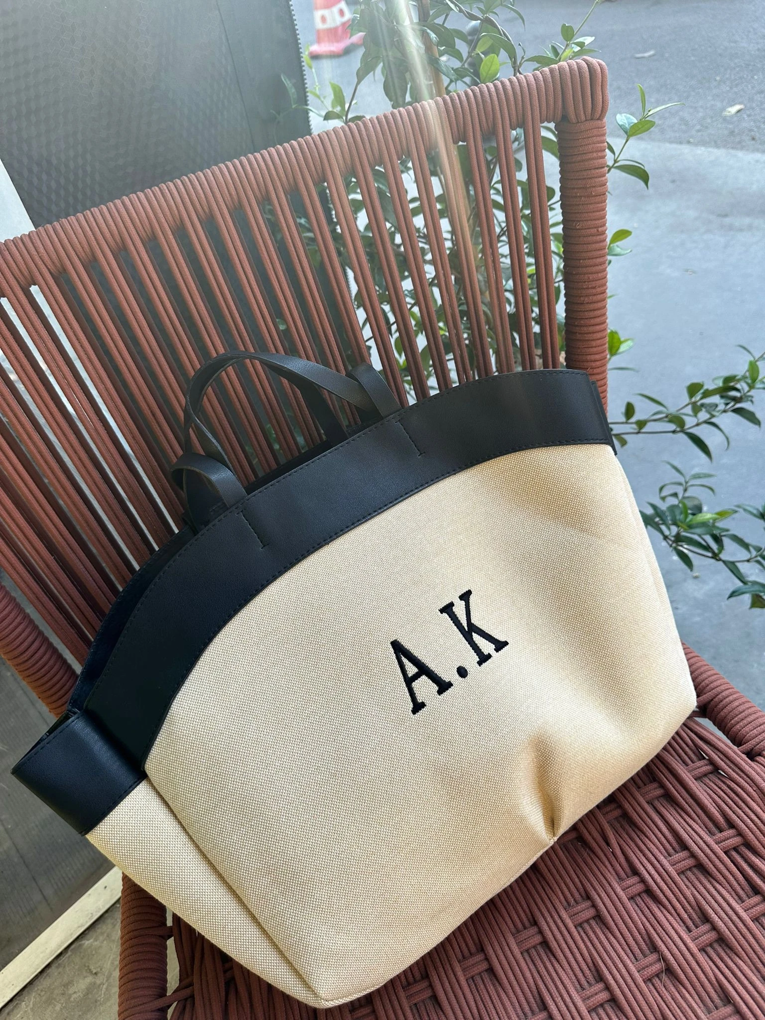 Black Beige Lorie Bag