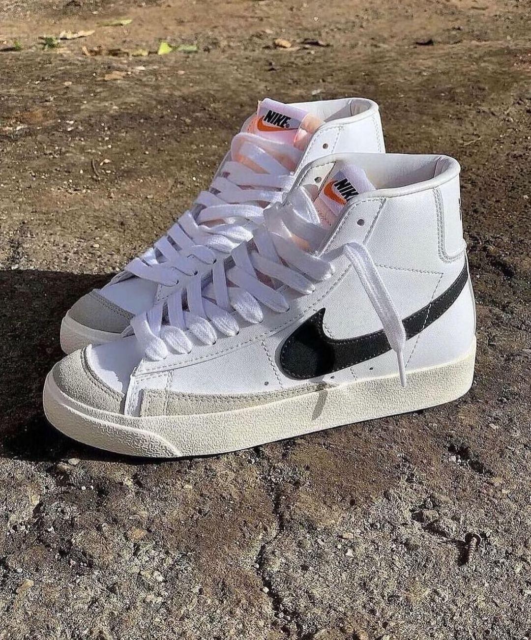 Nike Blazer Siyah Logo