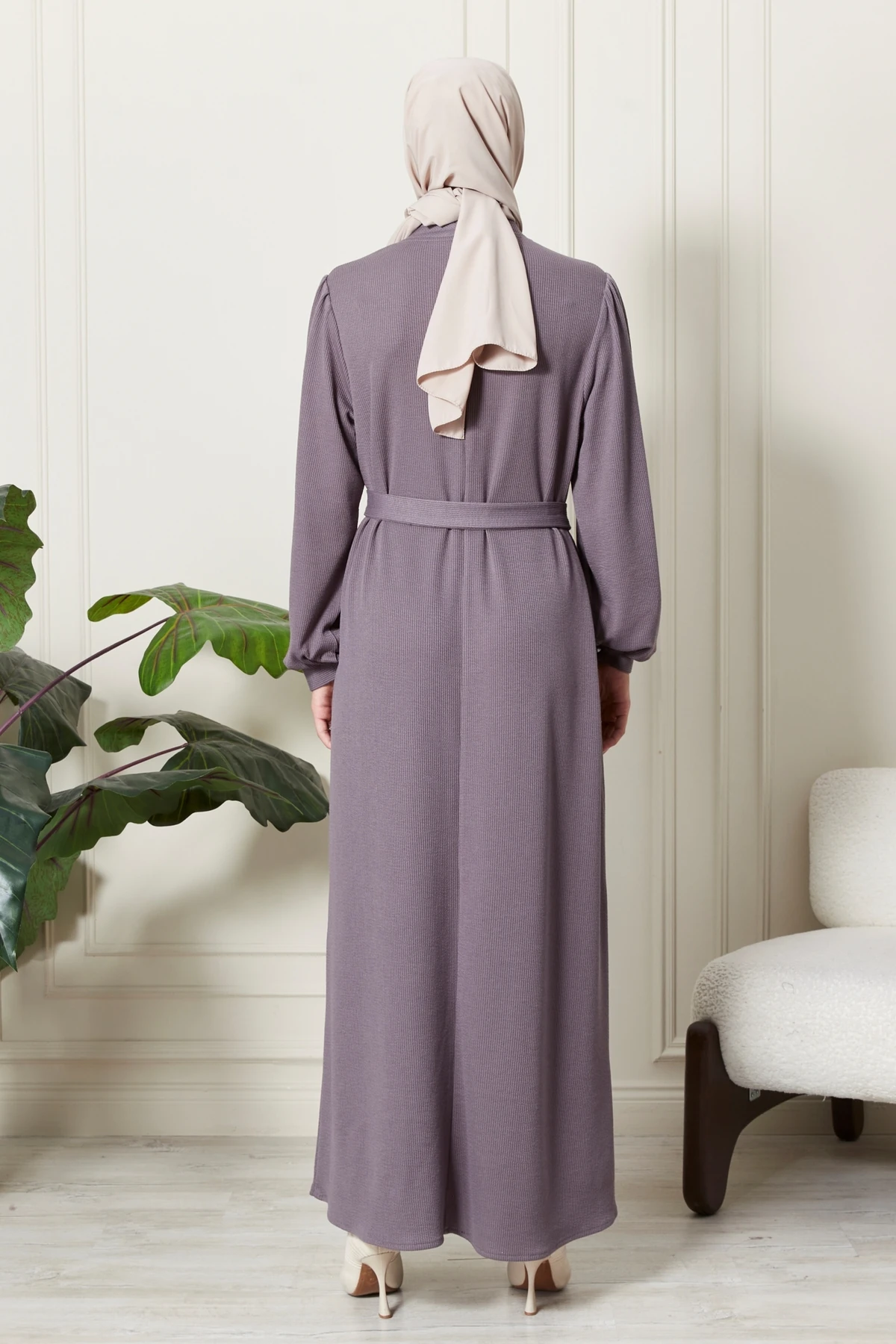 Fitilli Örgü İnce Kadife Kumaş Kemerli Kuşaklı Kışlık Yarım Boğazlı Prenses Kol Tesettür Elbise