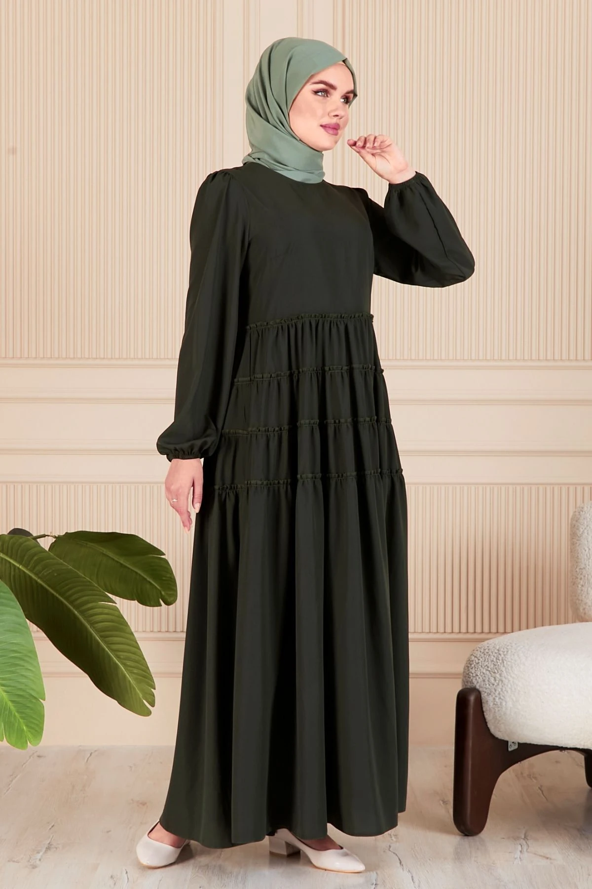 Medine İpeği Eteği Kat Kat Tesettür Elbise Namaz Elbisesi Şık Ve Zarif Tesettür Elbise