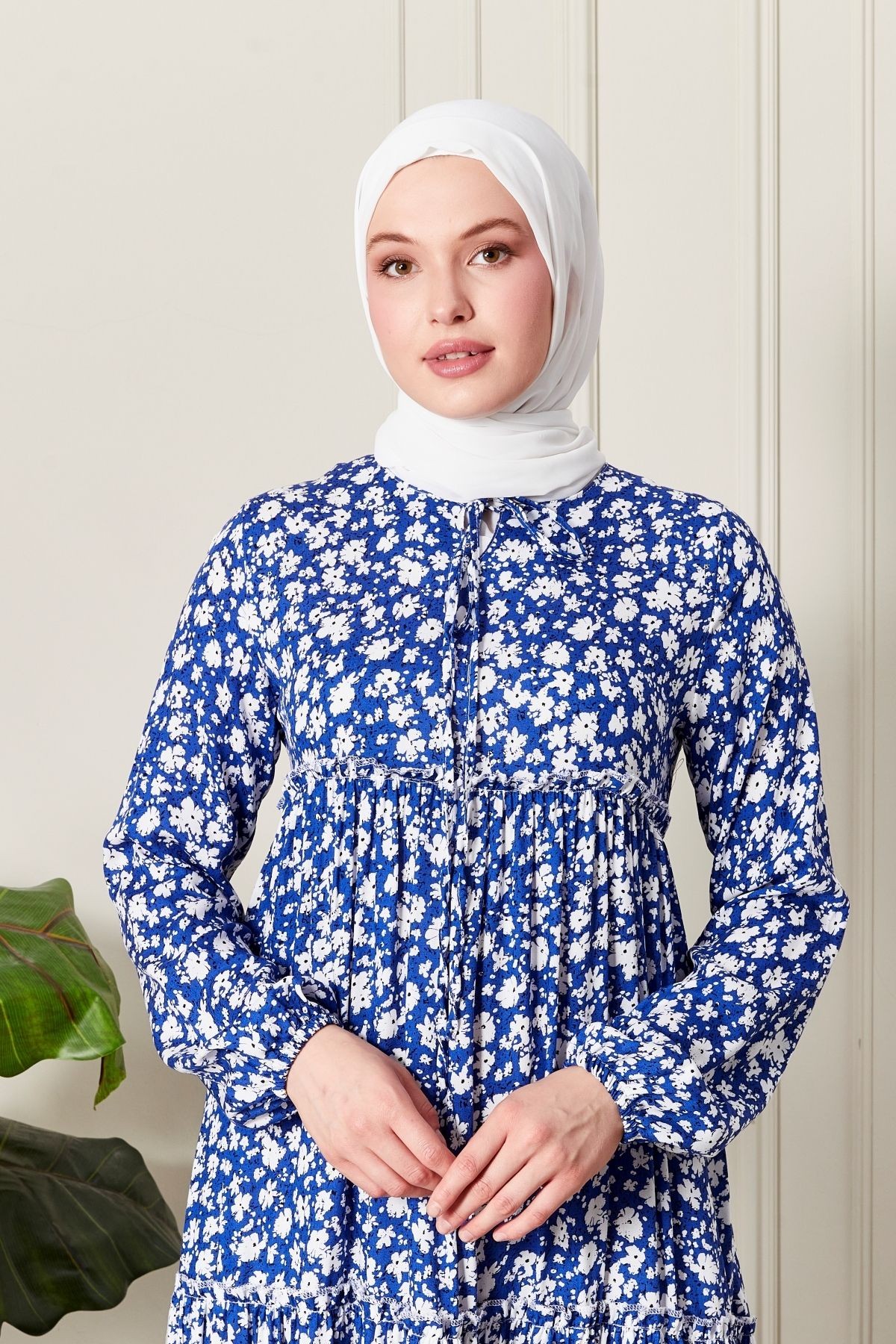 Eteği Kat Kat Çiçek Desenli Çingene Viskon Elbise Tesettür Elbise Anne Elbisesi Namaz Elbisesi