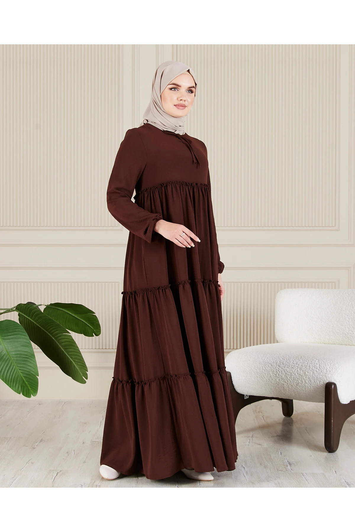 Eteği Kat Kat 3 Katlı Çingene Cepli  Düz Elbise Tesettür Elbise Anne Elbisesi Namaz Umre Elbisesi