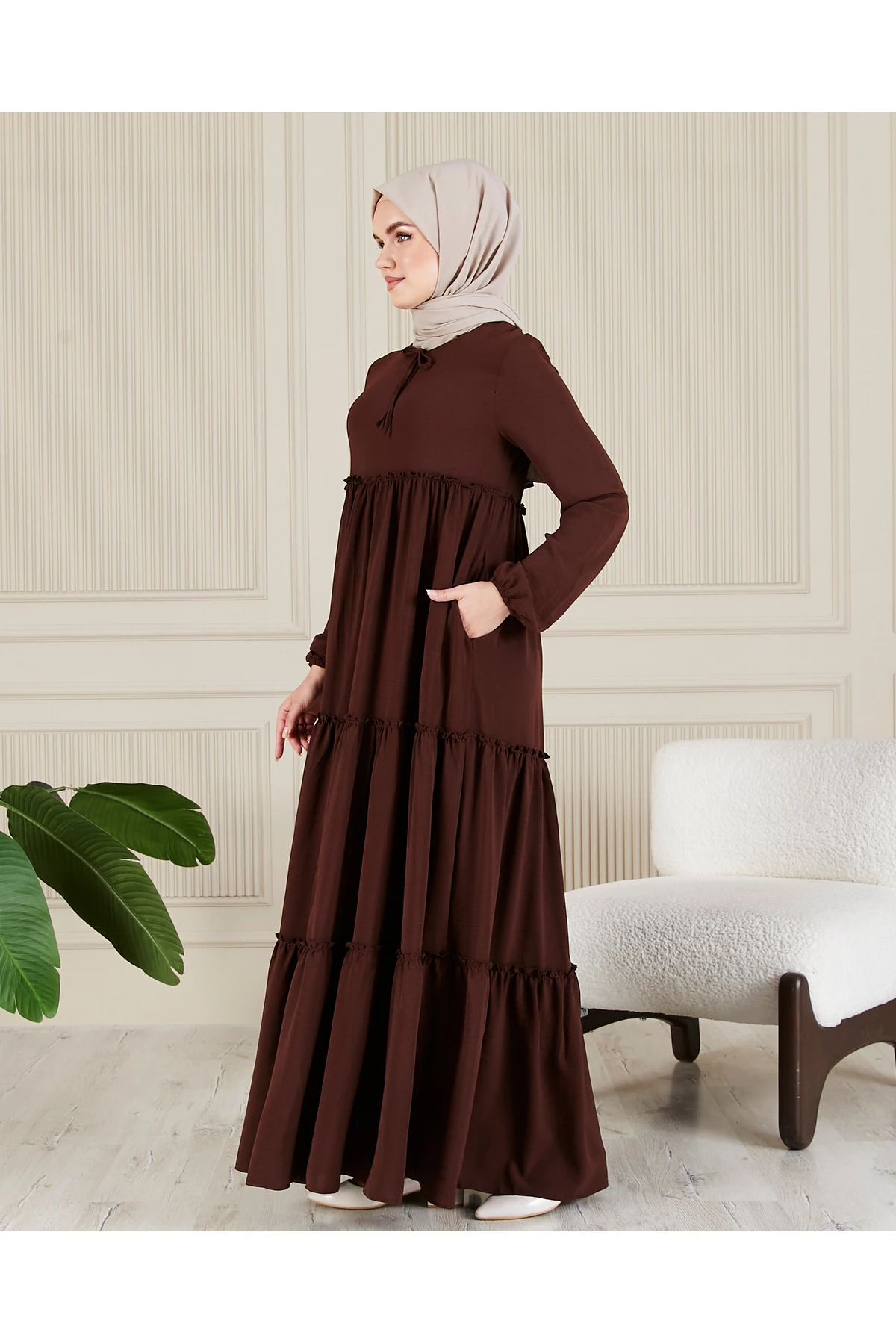 Eteği Kat Kat 3 Katlı Çingene Cepli  Düz Elbise Tesettür Elbise Anne Elbisesi Namaz Umre Elbisesi