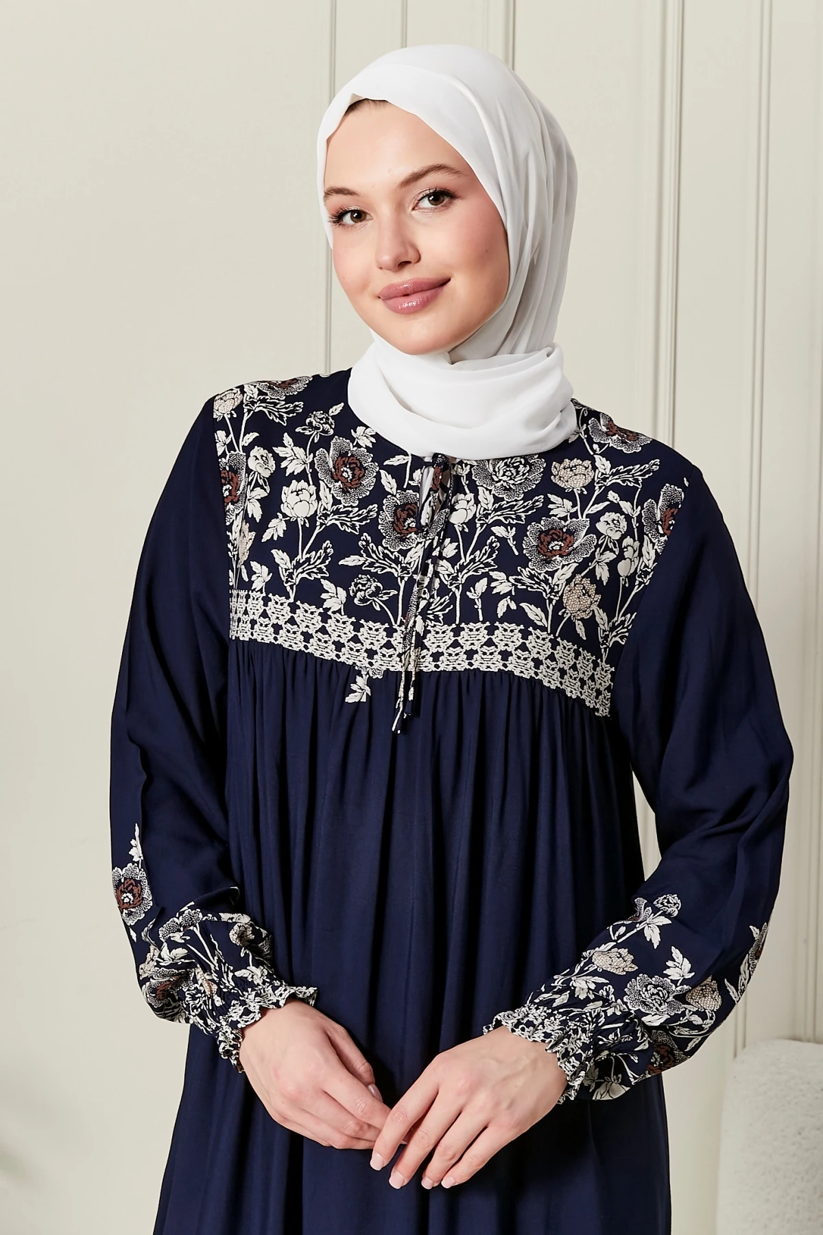 Düz Robadan Önü Düğmeli Viskon Kumaş Tessetür Giyim Anne Elbisesi Namaz Elbisesi