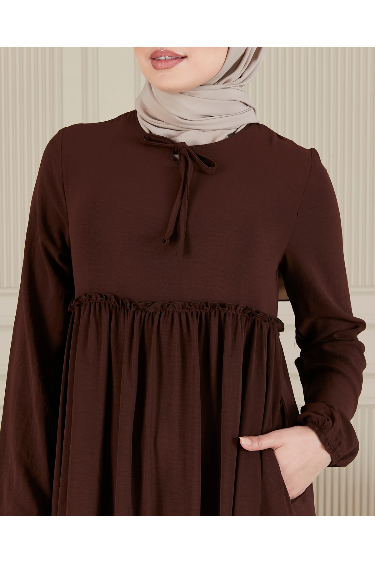 Eteği Kat Kat 3 Katlı Çingene Cepli  Düz Elbise Tesettür Elbise Anne Elbisesi Namaz Umre Elbisesi