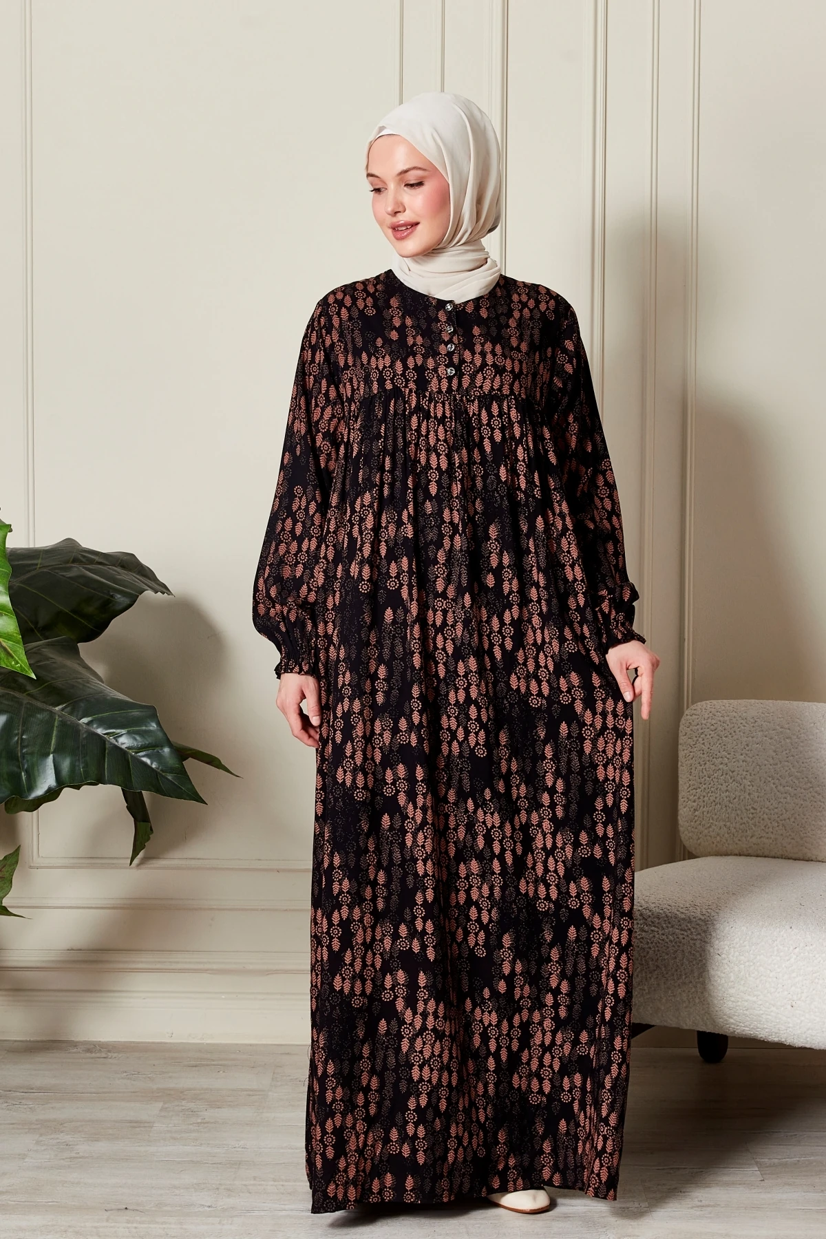 Büzgü Robadan Önü Düğmeli Viskon Kumaş Tessetür Giyim Anne Elbisesi Namaz Elbisesi