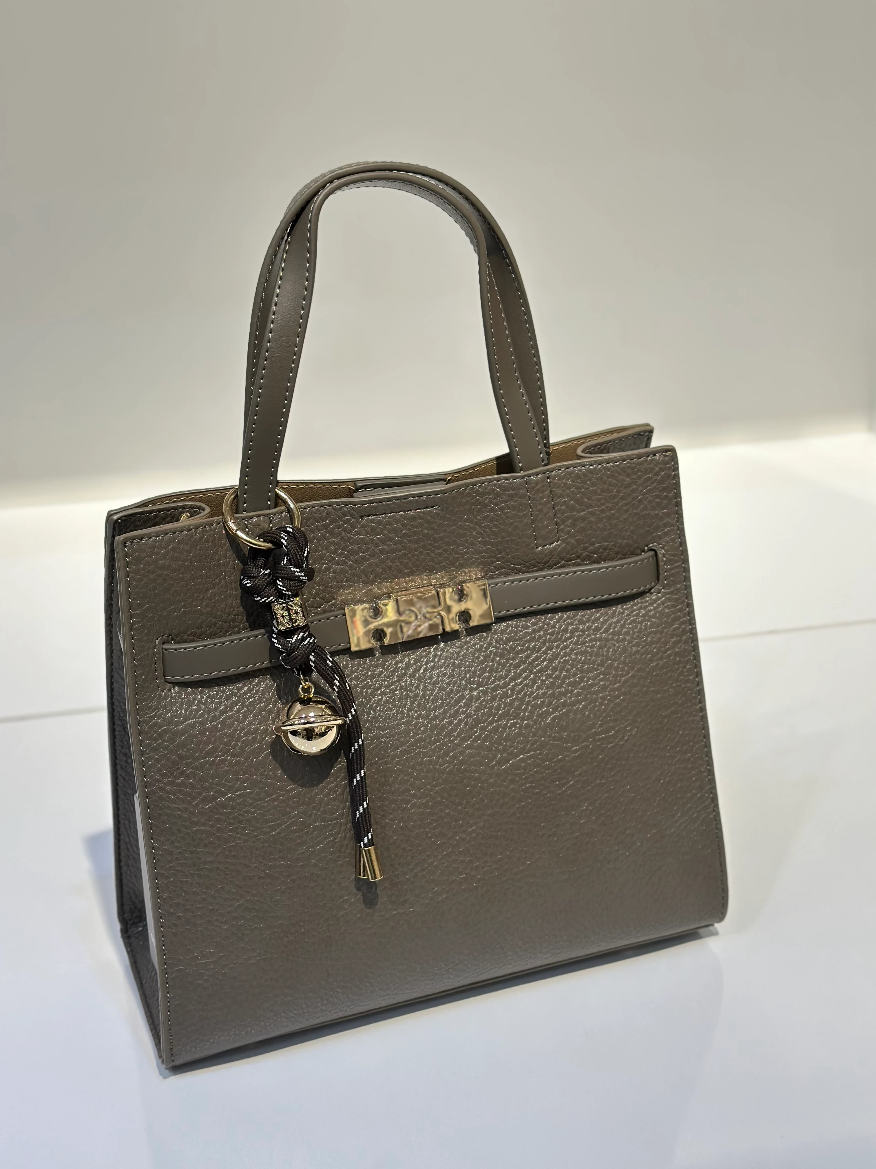 Krıste Bell Gri El Çantası 