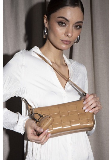 Sisley Kol Çantası Camel SLY 214