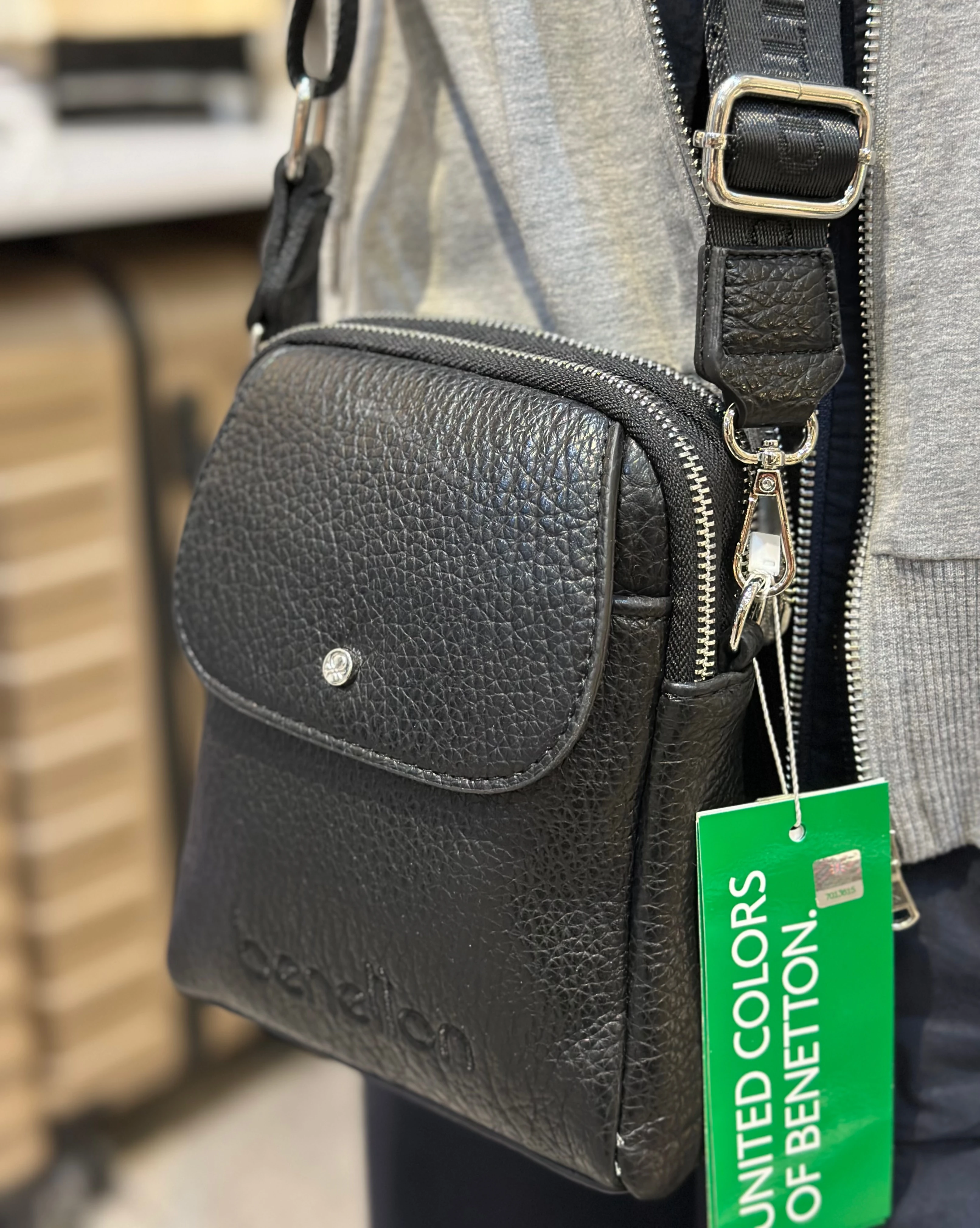 Benetton Kol Çantası Siyah BNT 1479