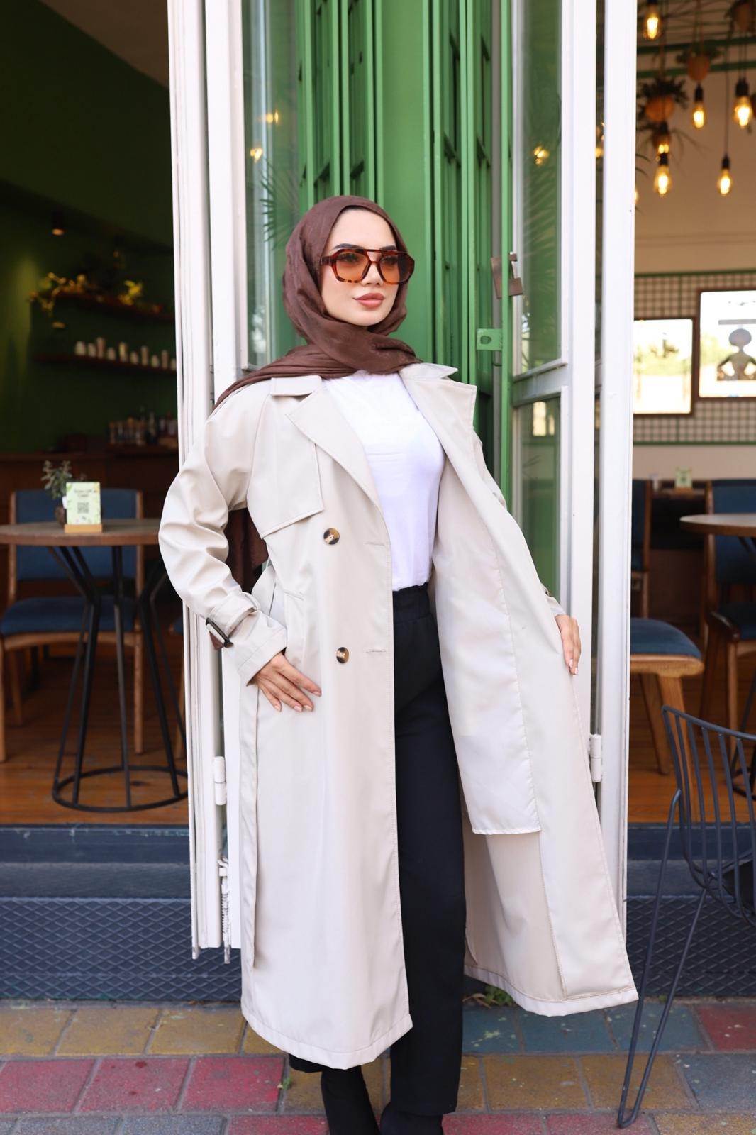  Kolları Kemer Detaylı Astarlı Trençkot