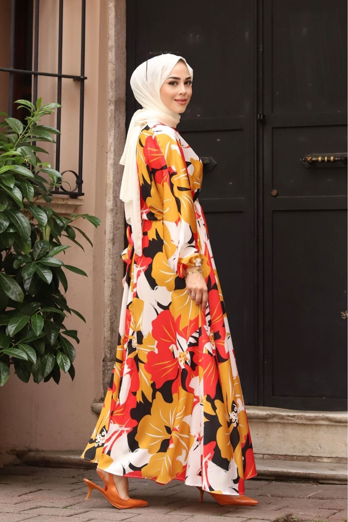 Lana Beli Lastikli Mevlana Elbise