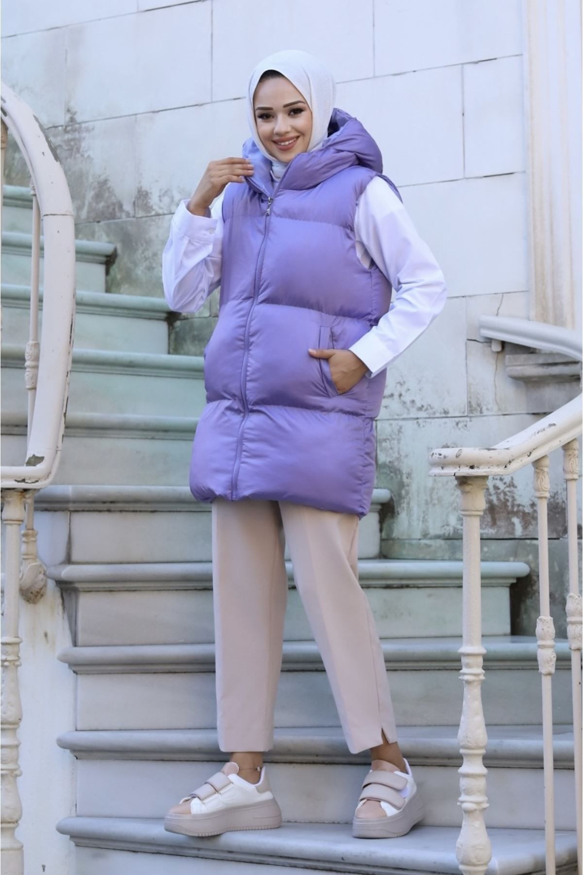 lila-2386